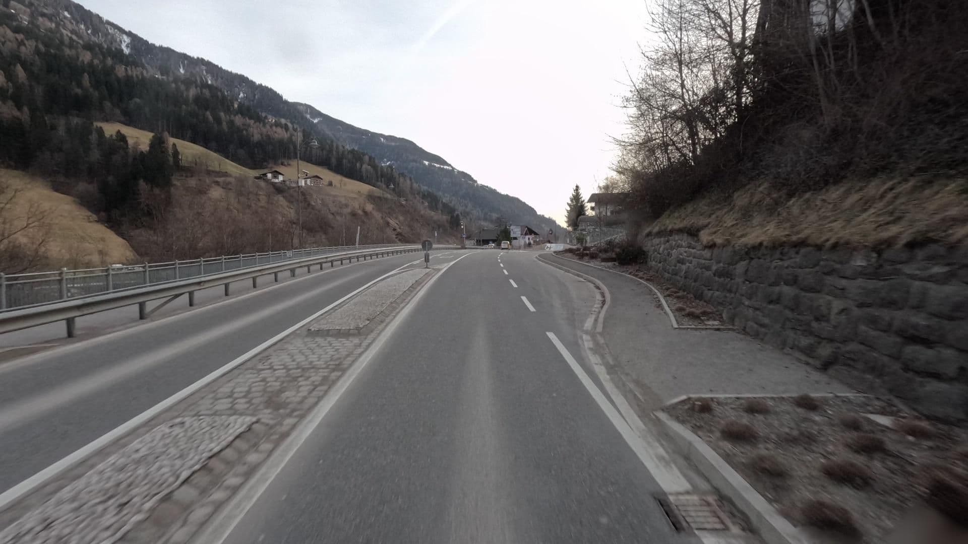 Street view near St. Martin, San Martino in Passiria — © bct (CC BY-SA · Mapillary)