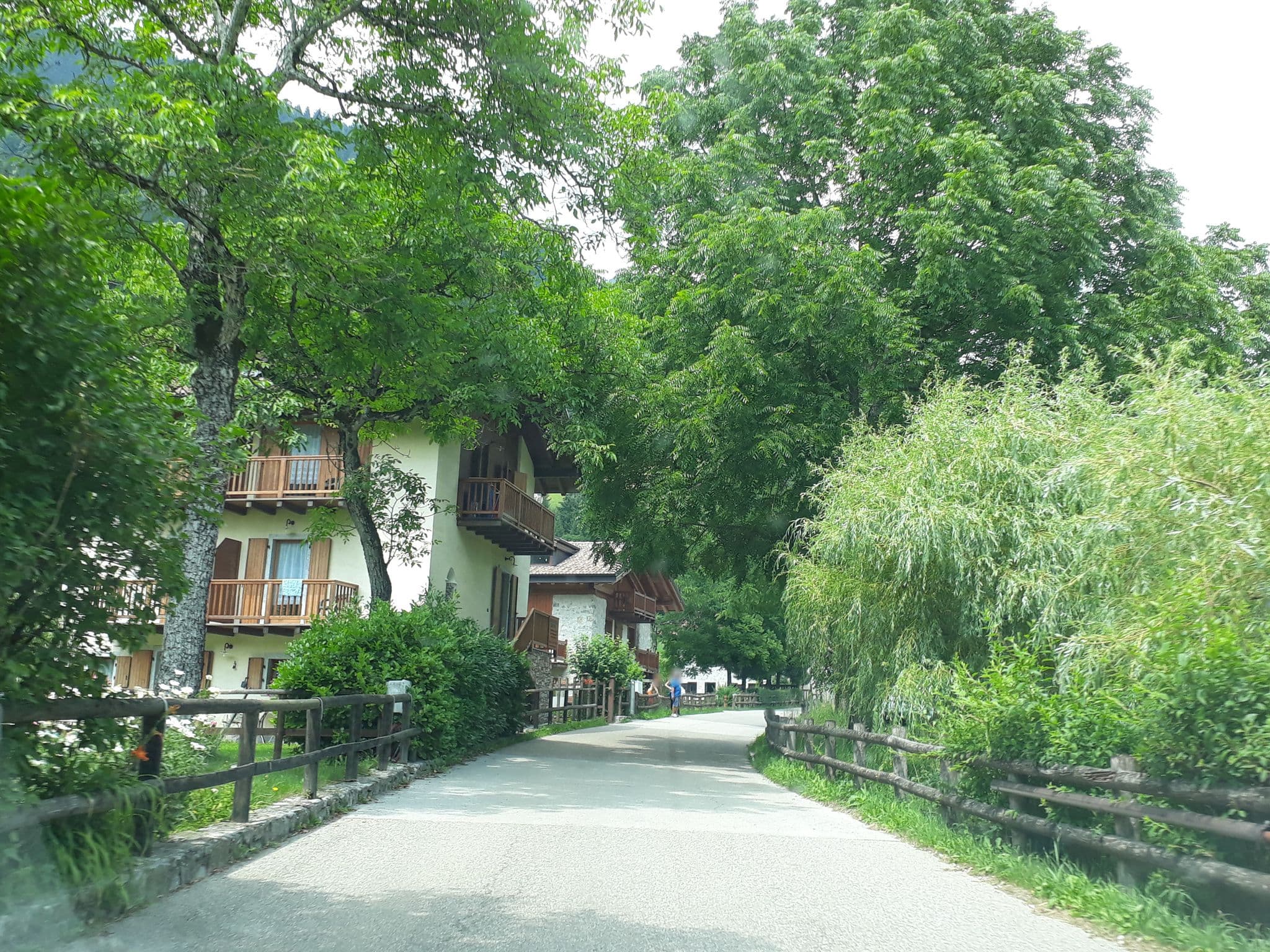 Street view near Chalet Arancio, Molina di Ledro — © zonta72 (CC BY-SA · Mapillary)