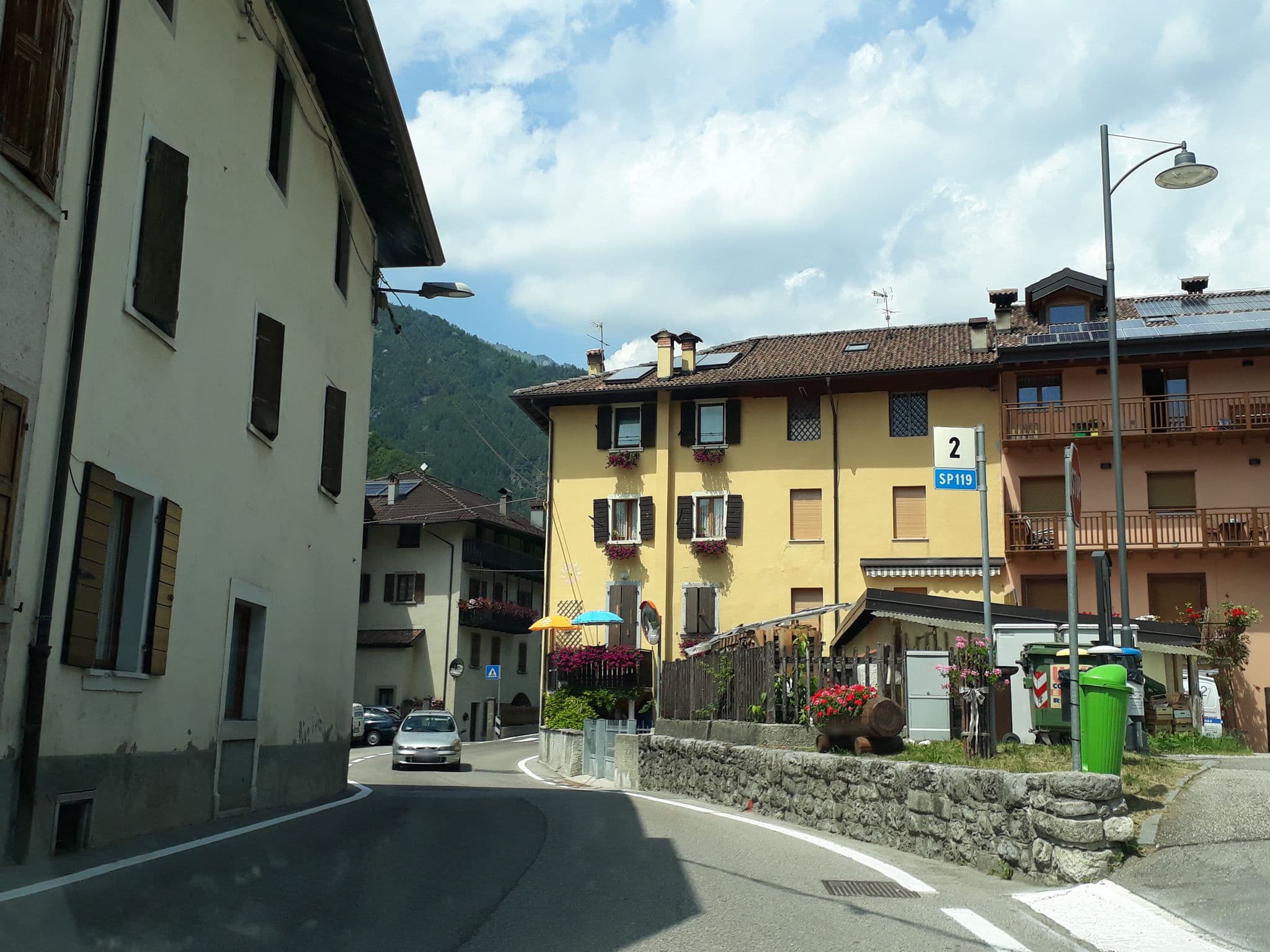 Street view near La Fisarmonica, Molina di Ledro
