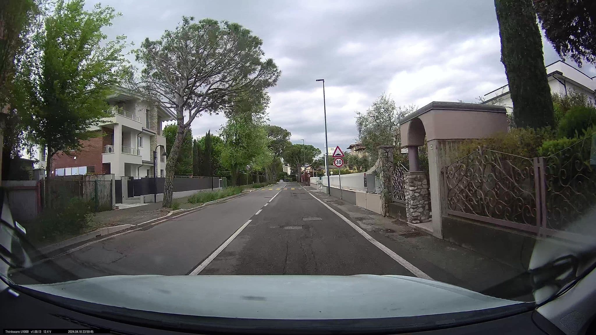 Street view near Sirmio Apartments - Primavera Stay, Sirmione — © maxim752 (CC BY-SA · Mapillary)