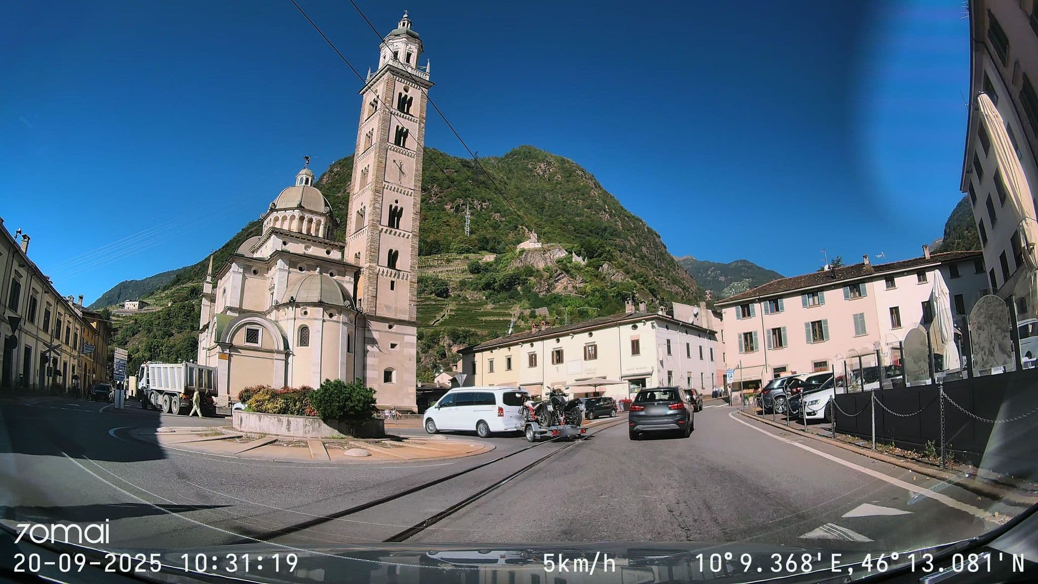 Street view near Altavilla, Tirano — © doriel (CC BY-SA · Mapillary)