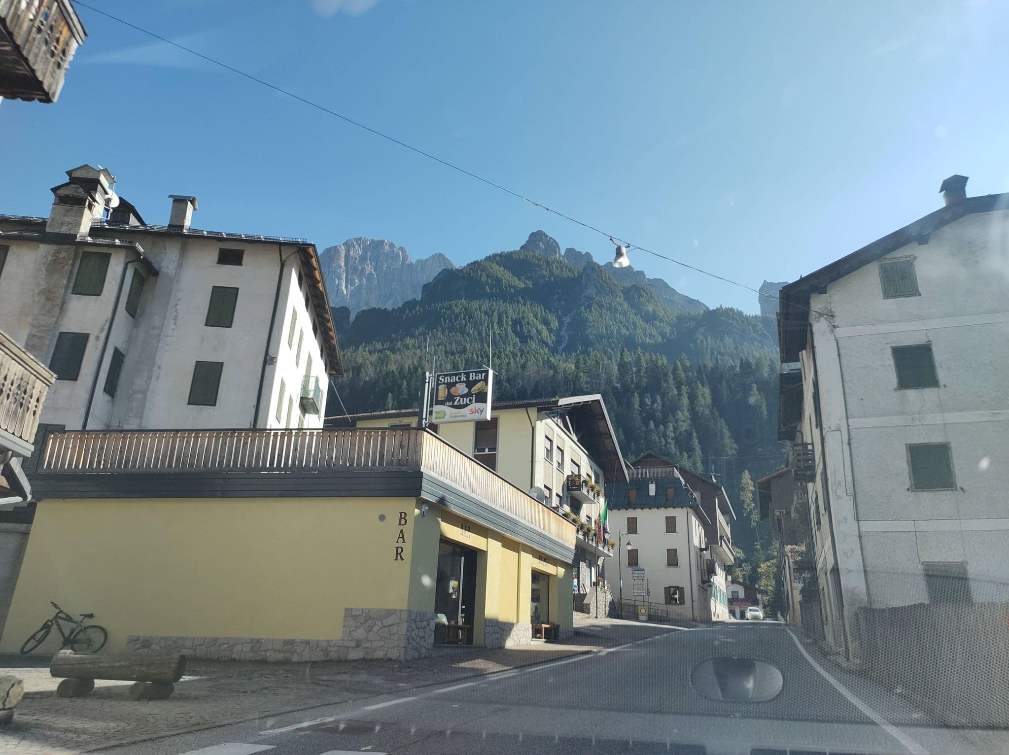 Street view near Hotel Garni La Nava, Cencenighe Agordino — © thetornado76 (CC BY-SA · Mapillary)