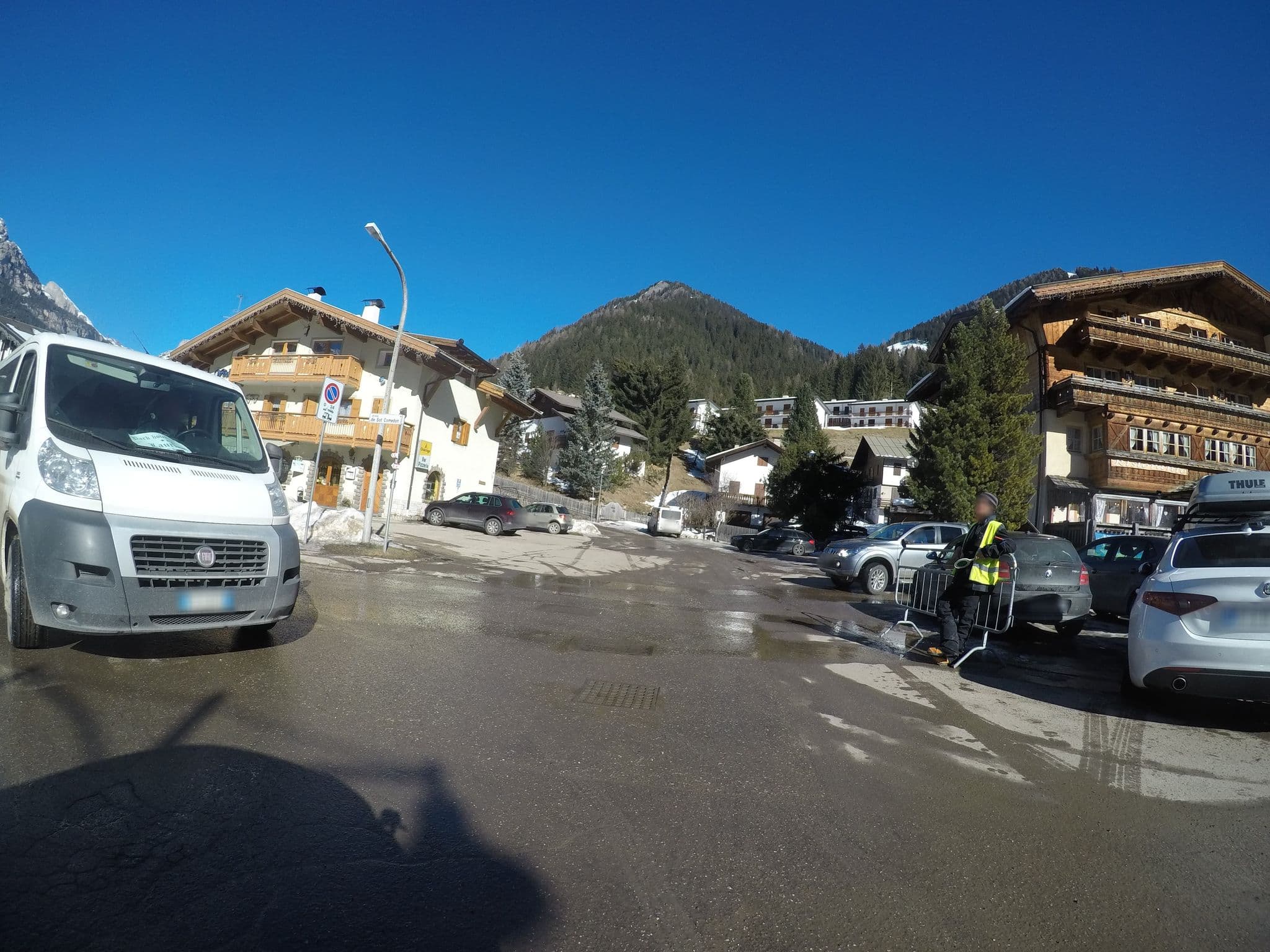 Street view near Albergo 'S. Nicolò', Pozza di Fassa — © chrisbeddow (CC BY-SA · Mapillary)