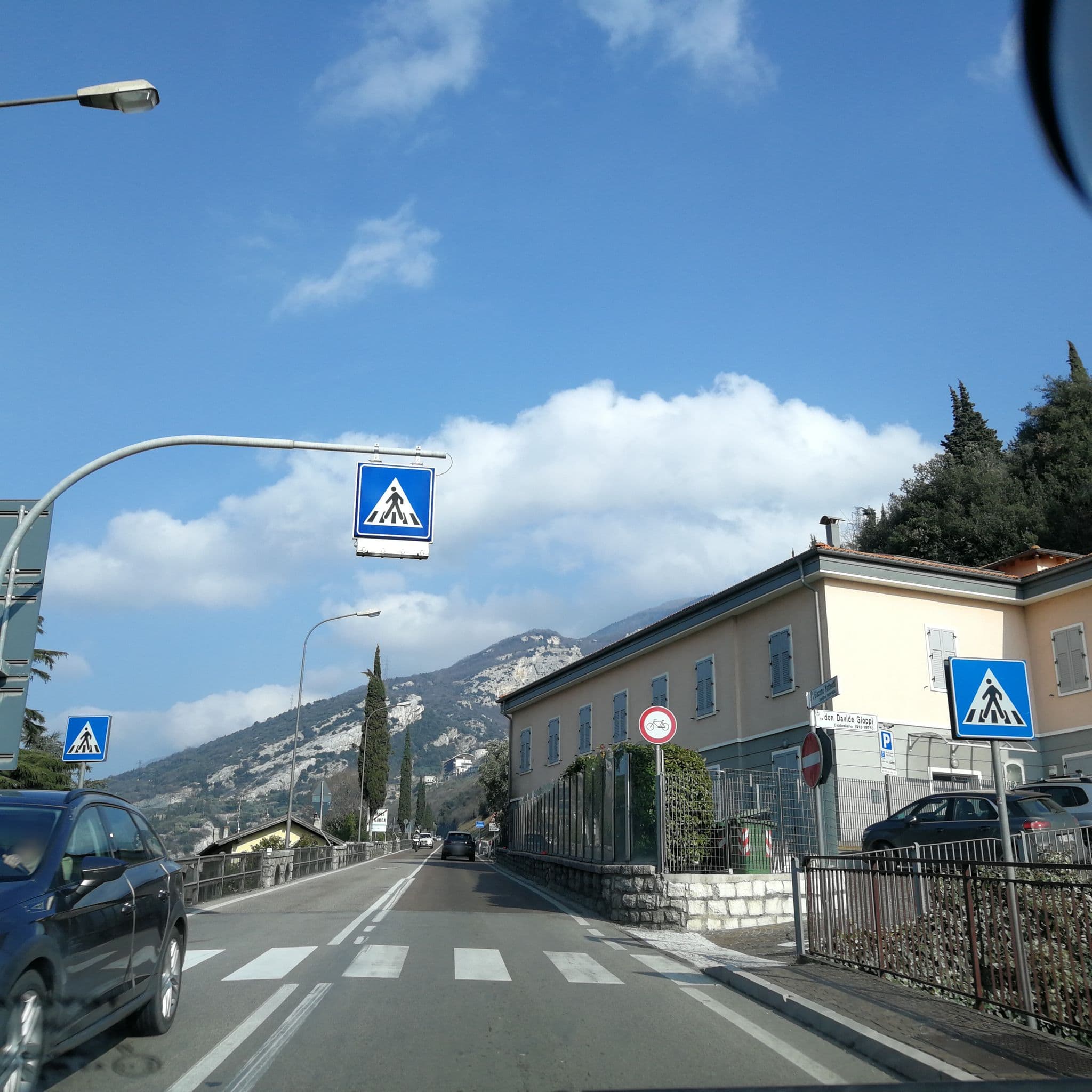 Street view near Caravel, Nago-Torbole — © zonta72 (CC BY-SA · Mapillary)