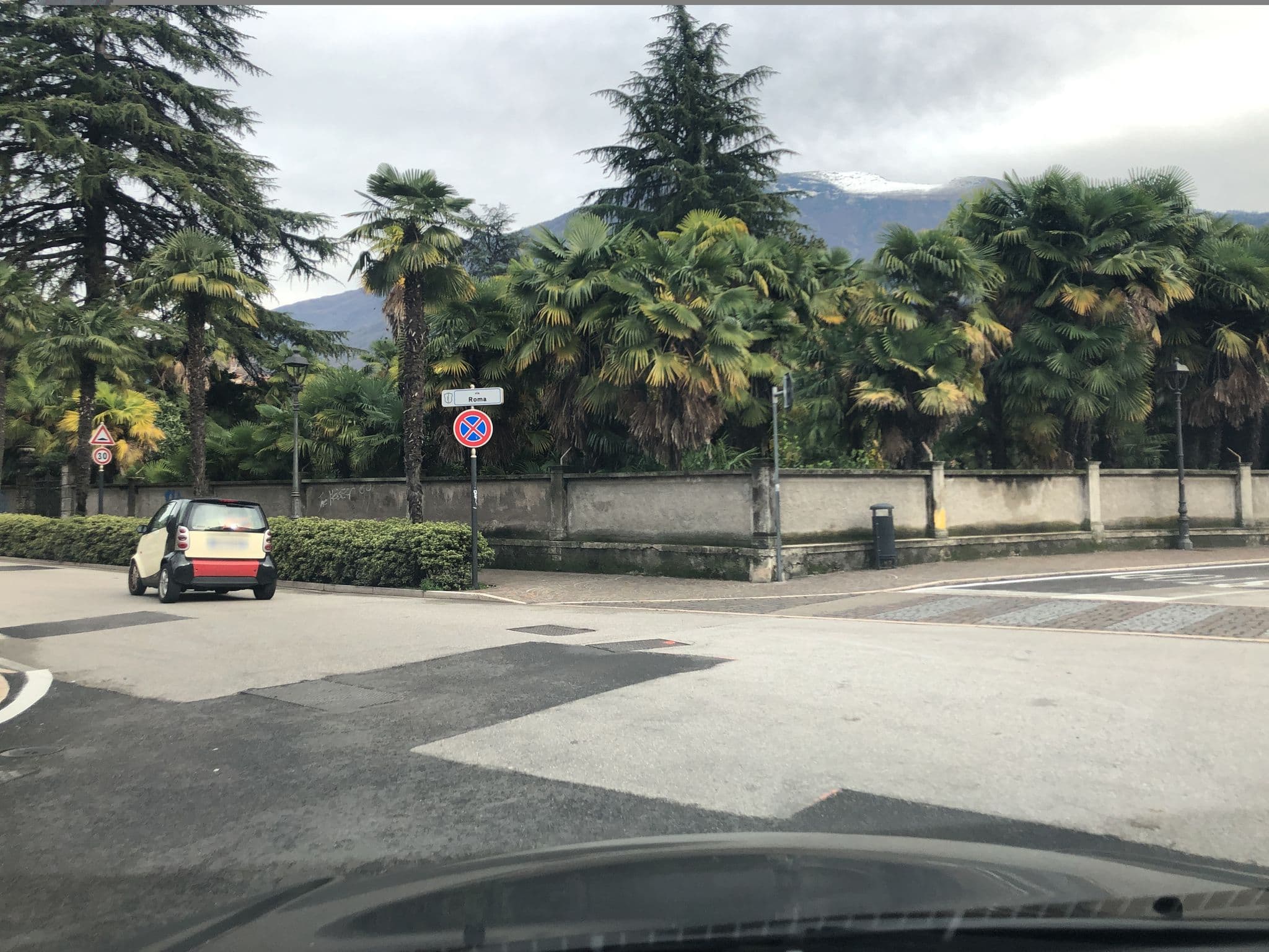 Street view near Palace Hotel, Arco — © mich74 (CC BY-SA · Mapillary)