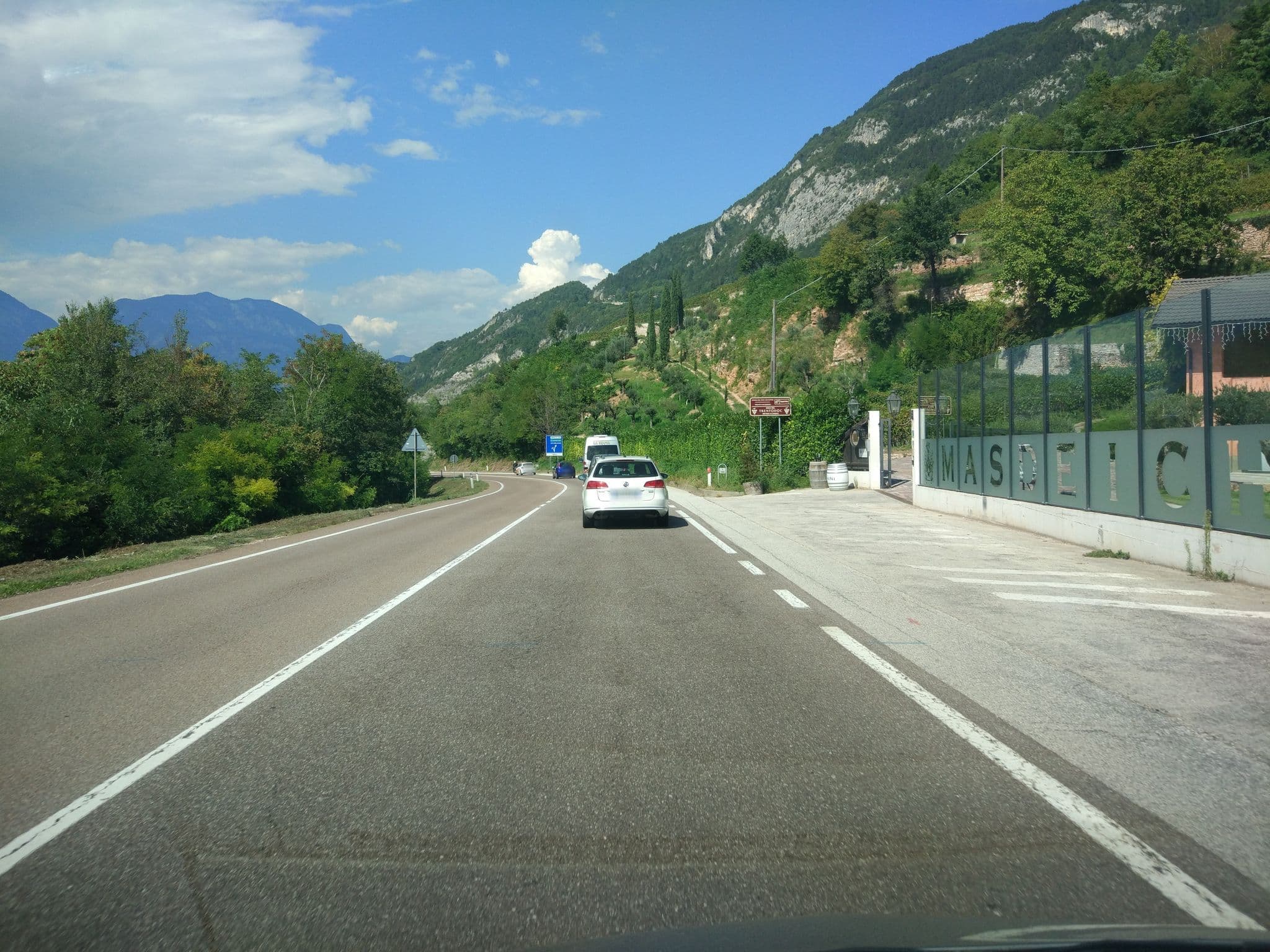 Street view near Mas dei Chini, Trento — © dadadavid3 (CC BY-SA · Mapillary)
