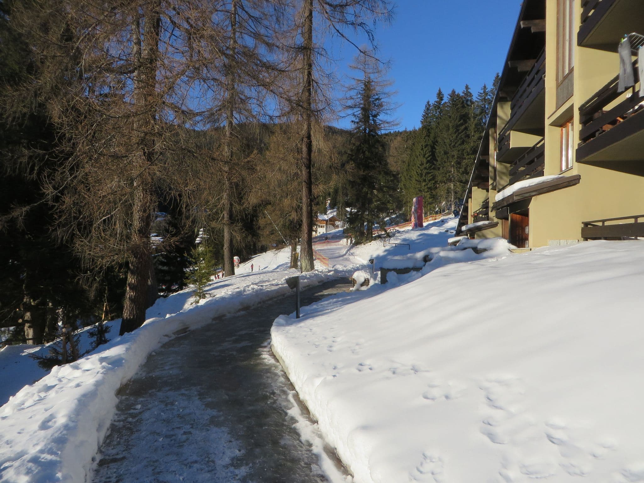 Street view near Trilocale Alberti - Hofer, Pinzolo