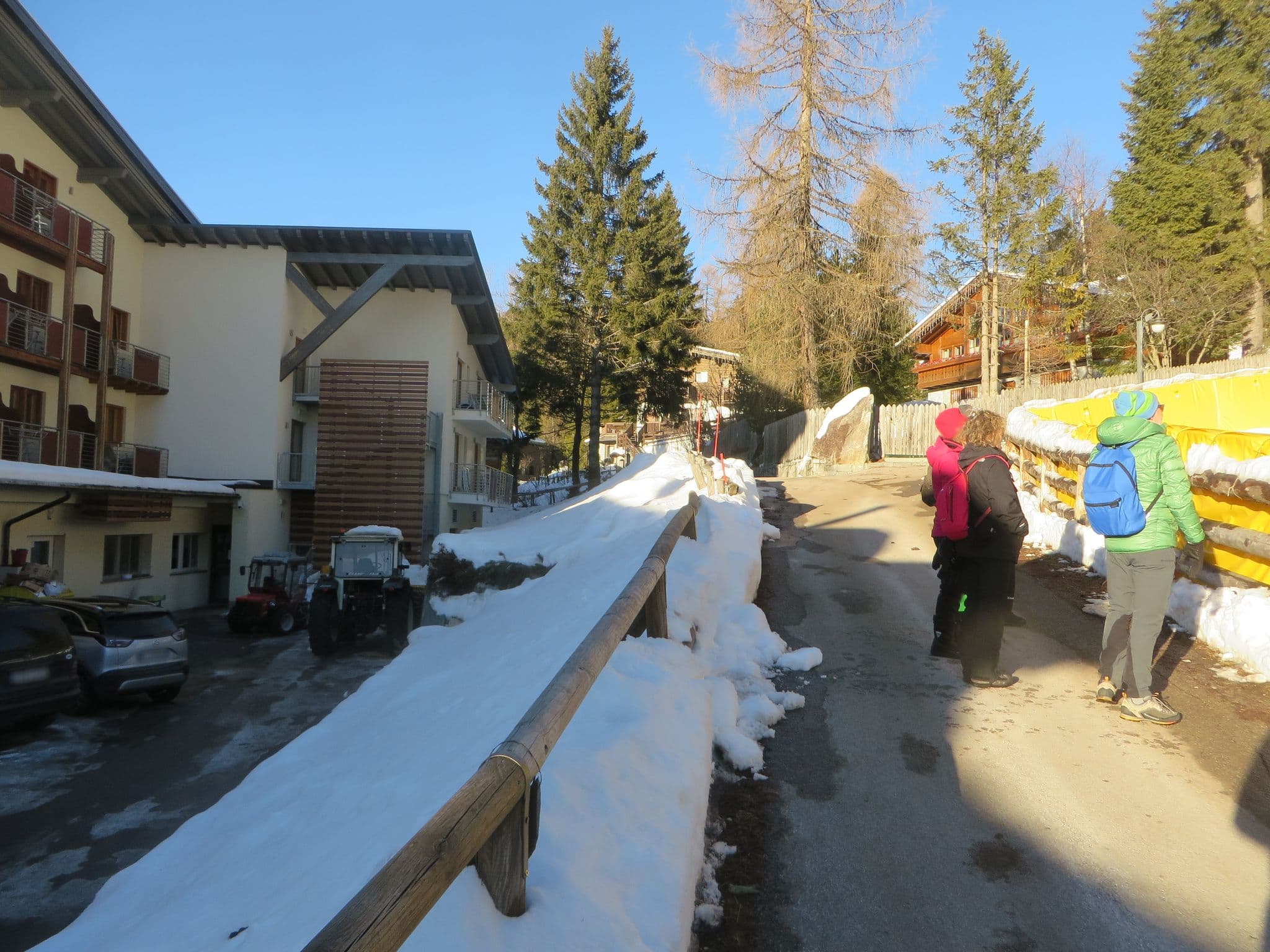 Street view near Hotel Oberosler, Pinzolo