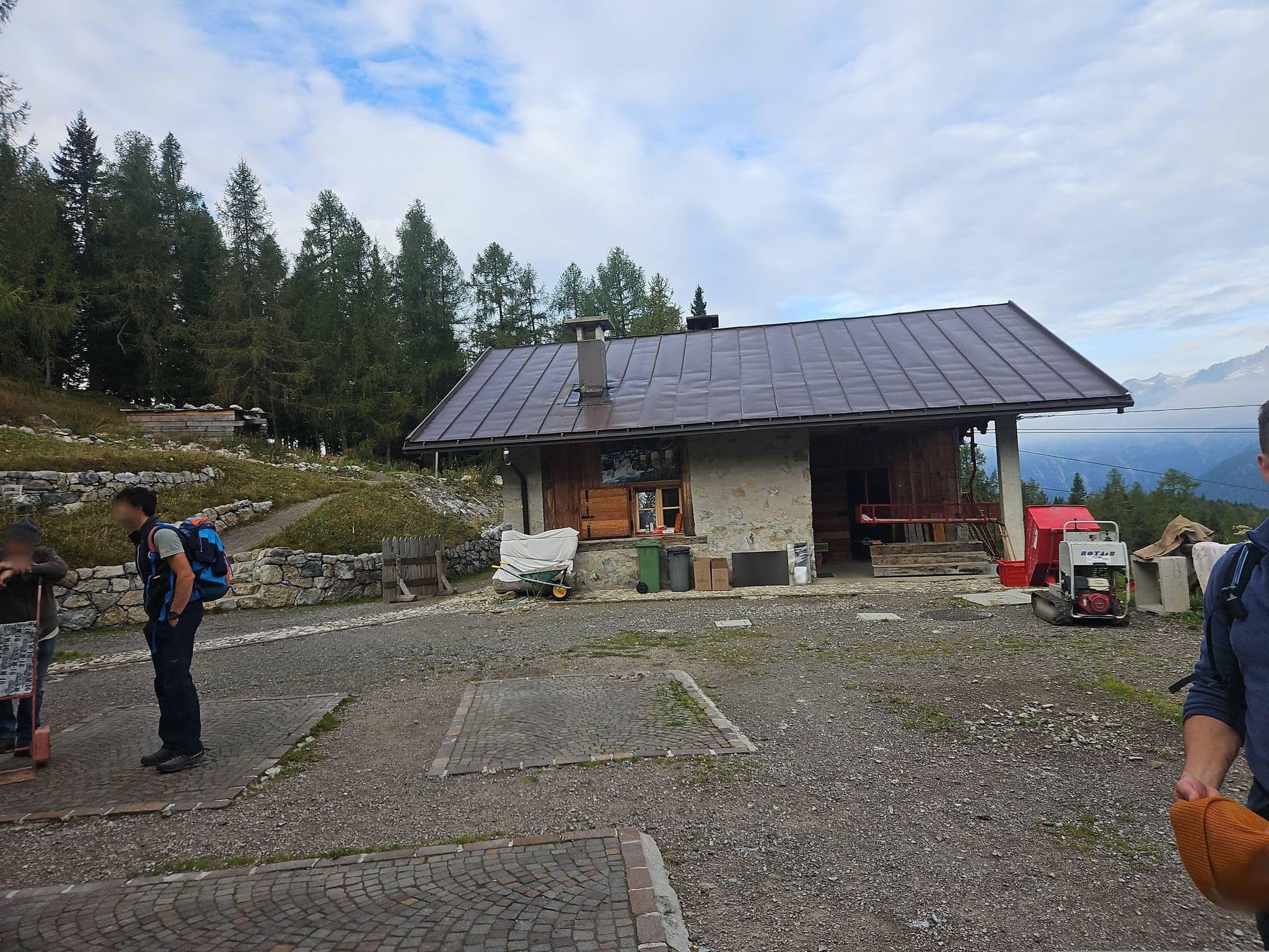 Street view near Rifugio Casinei, Pinzolo
