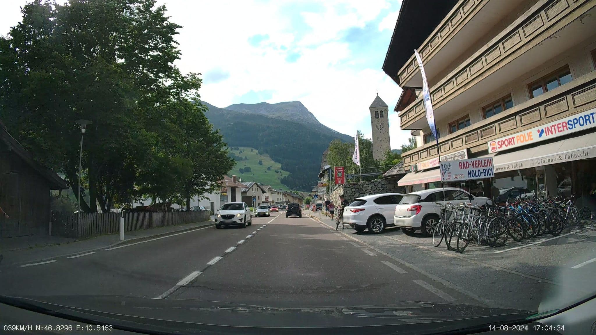 Street view near Schönebenblick, Malles Venosta