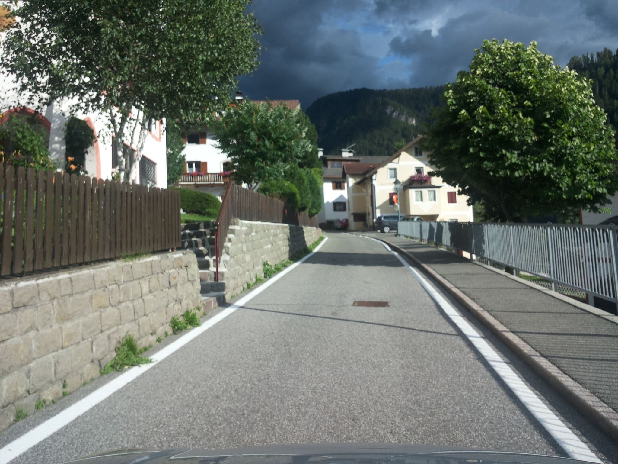 Street view near Pension Belaval, Ortisei