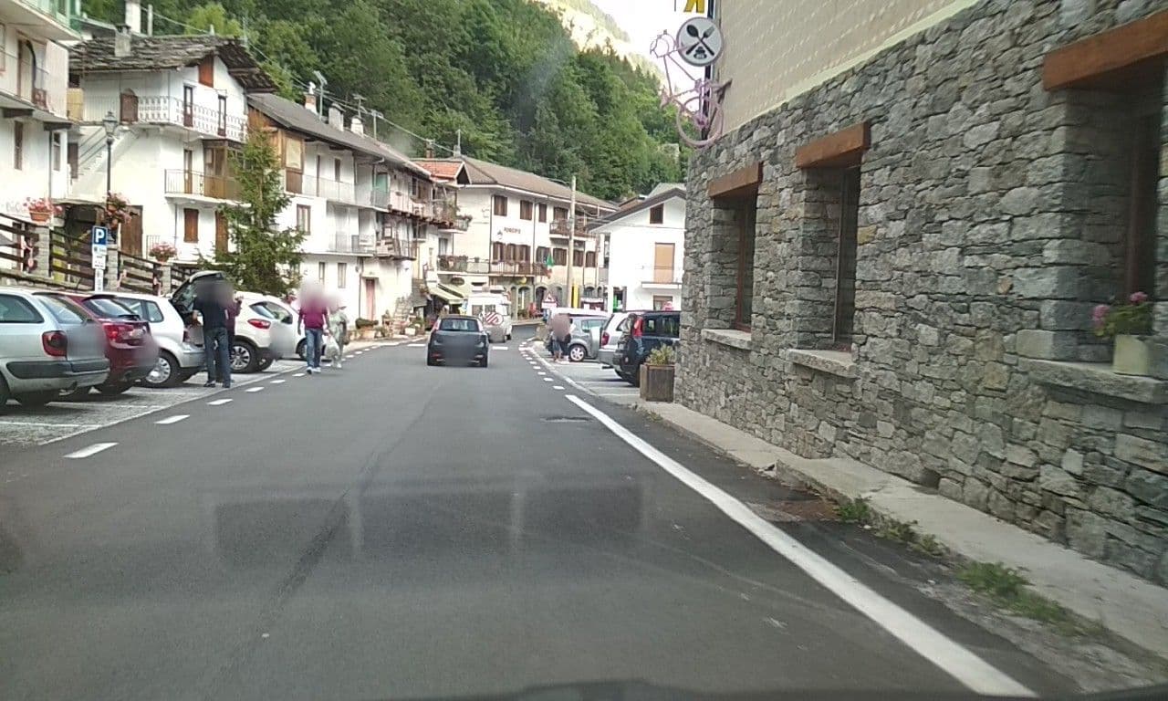 Street view near Albergo Gran paradiso, Coassolo Torinese — © feddar (CC BY-SA · Mapillary)