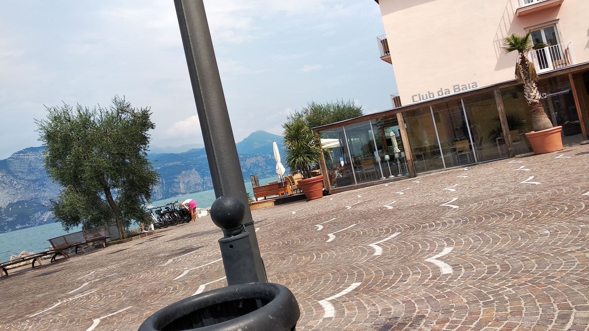 Street view near Club da Baia, Magugnano — © mircozorzo (CC BY-SA · Mapillary)