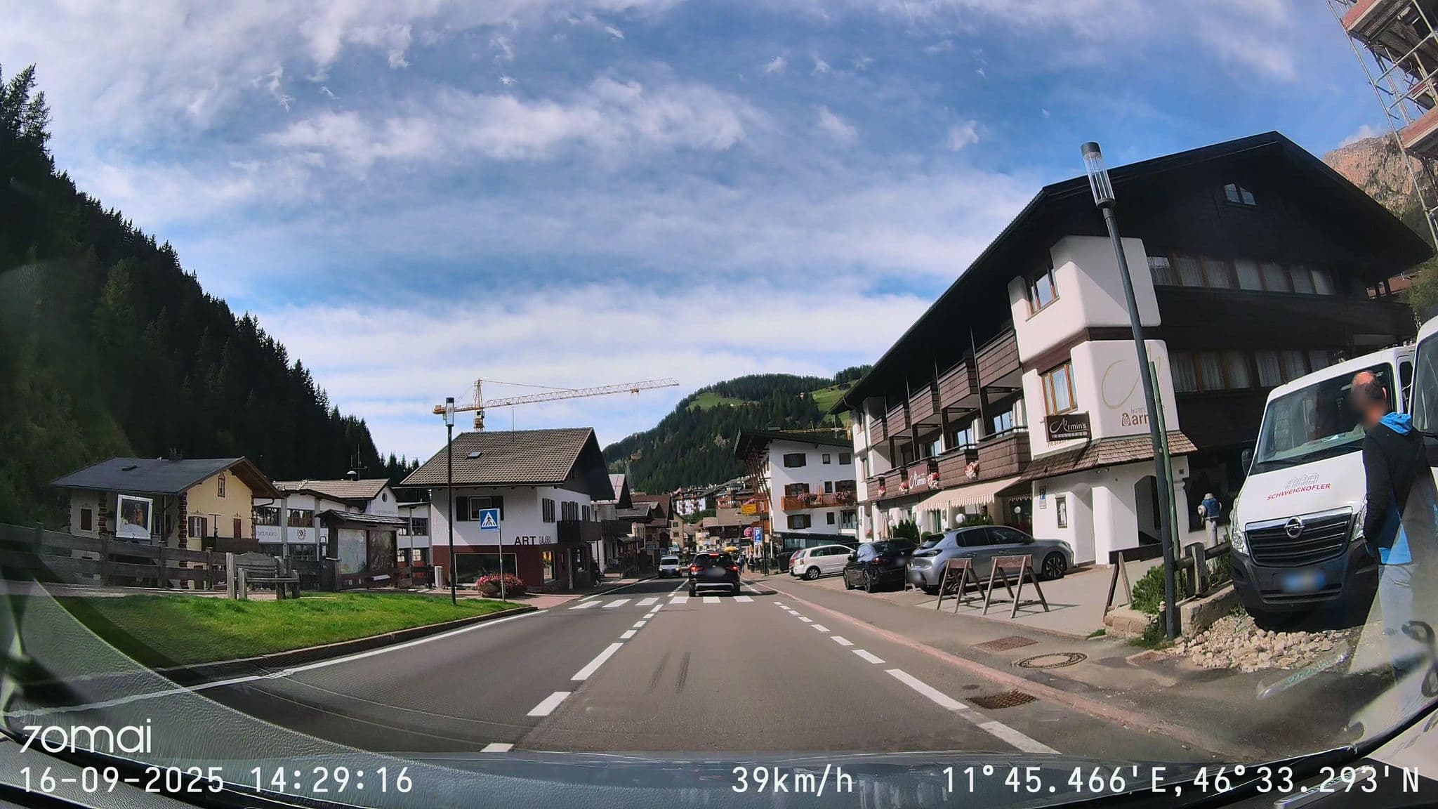 Street view near Clivia, Selva