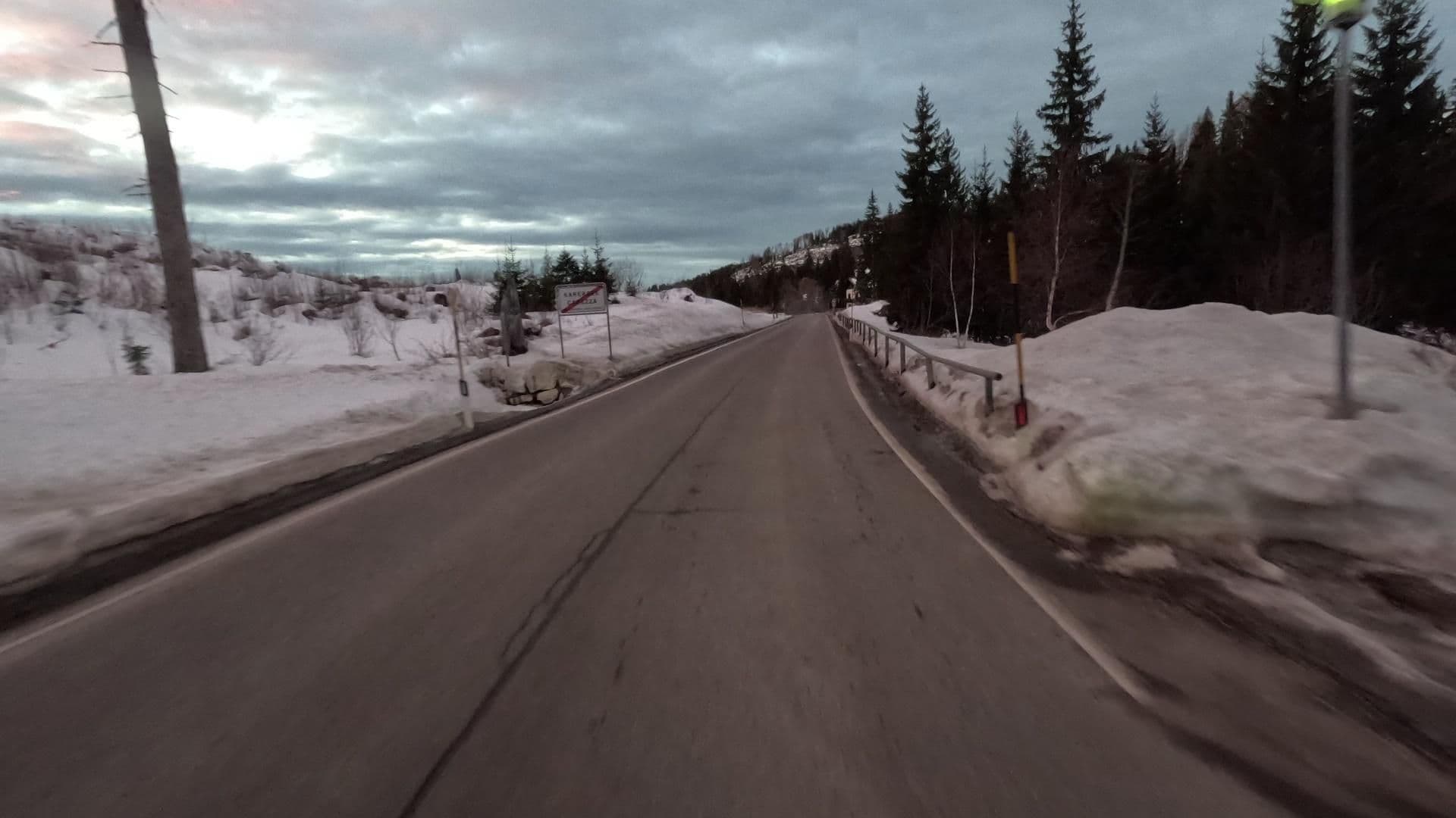 Street view near Casa al Lago di Carezza - Dolomiti, Nova Levante — © bct (CC BY-SA · Mapillary)