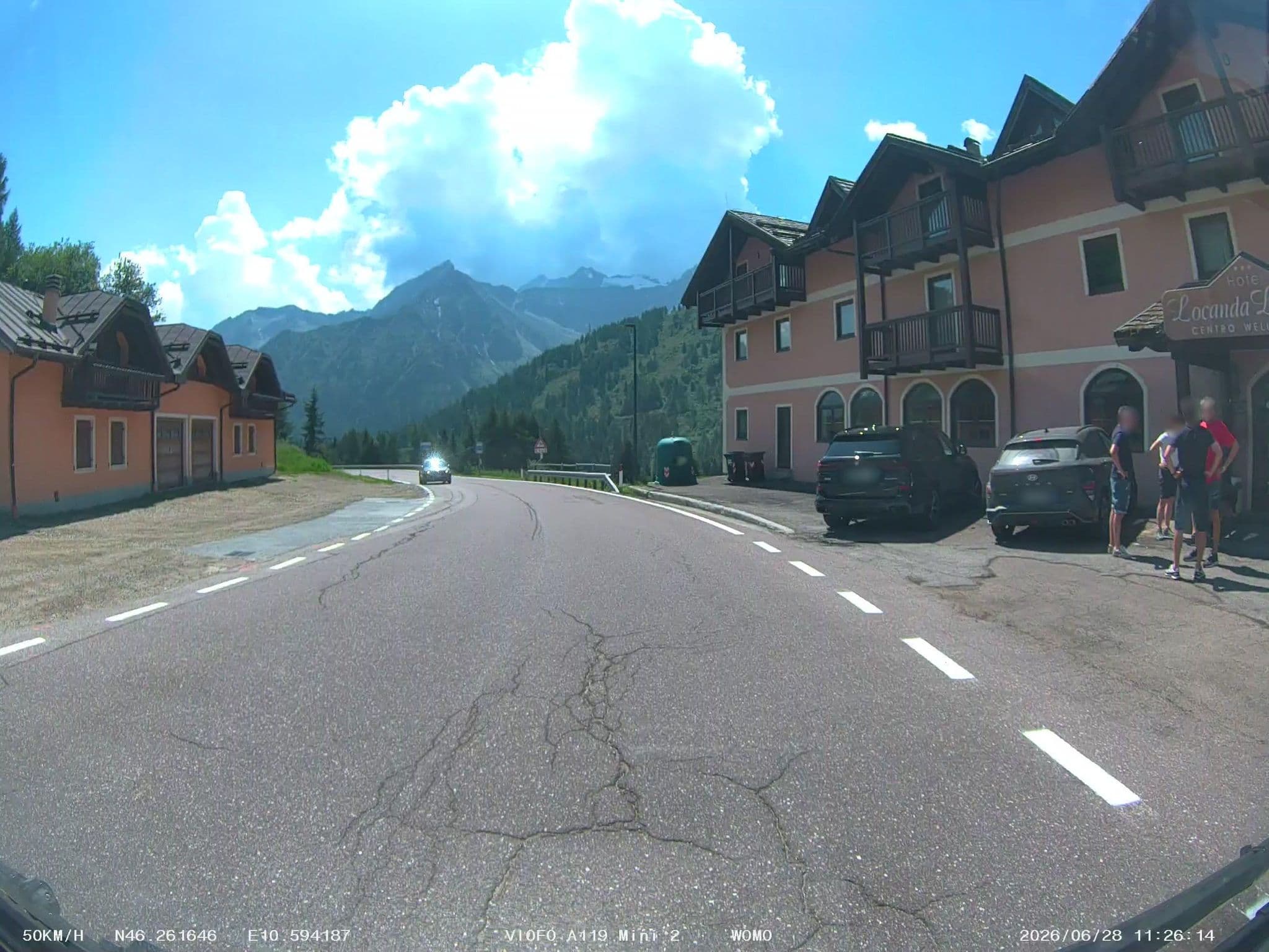 Street view near Hotel Locanda Locatori, Ponte di Legno — © soulcover (CC BY-SA · Mapillary)
