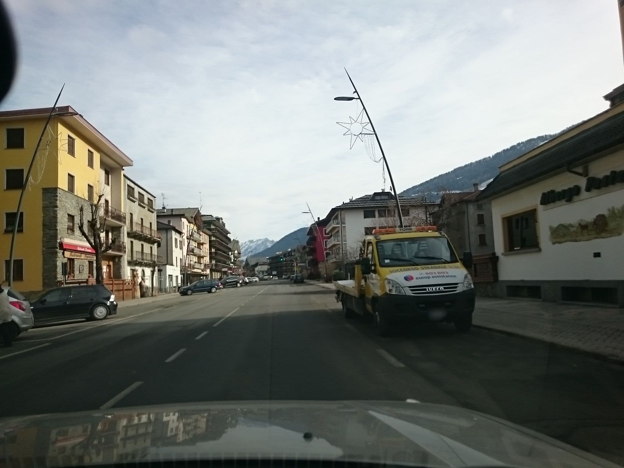 Street view near Albergo Posta, Aprica — © voschix (CC BY-SA · Mapillary)