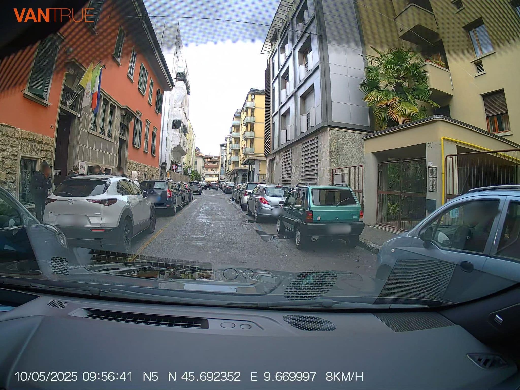 Street view near Central Hostel BG, Bergamo