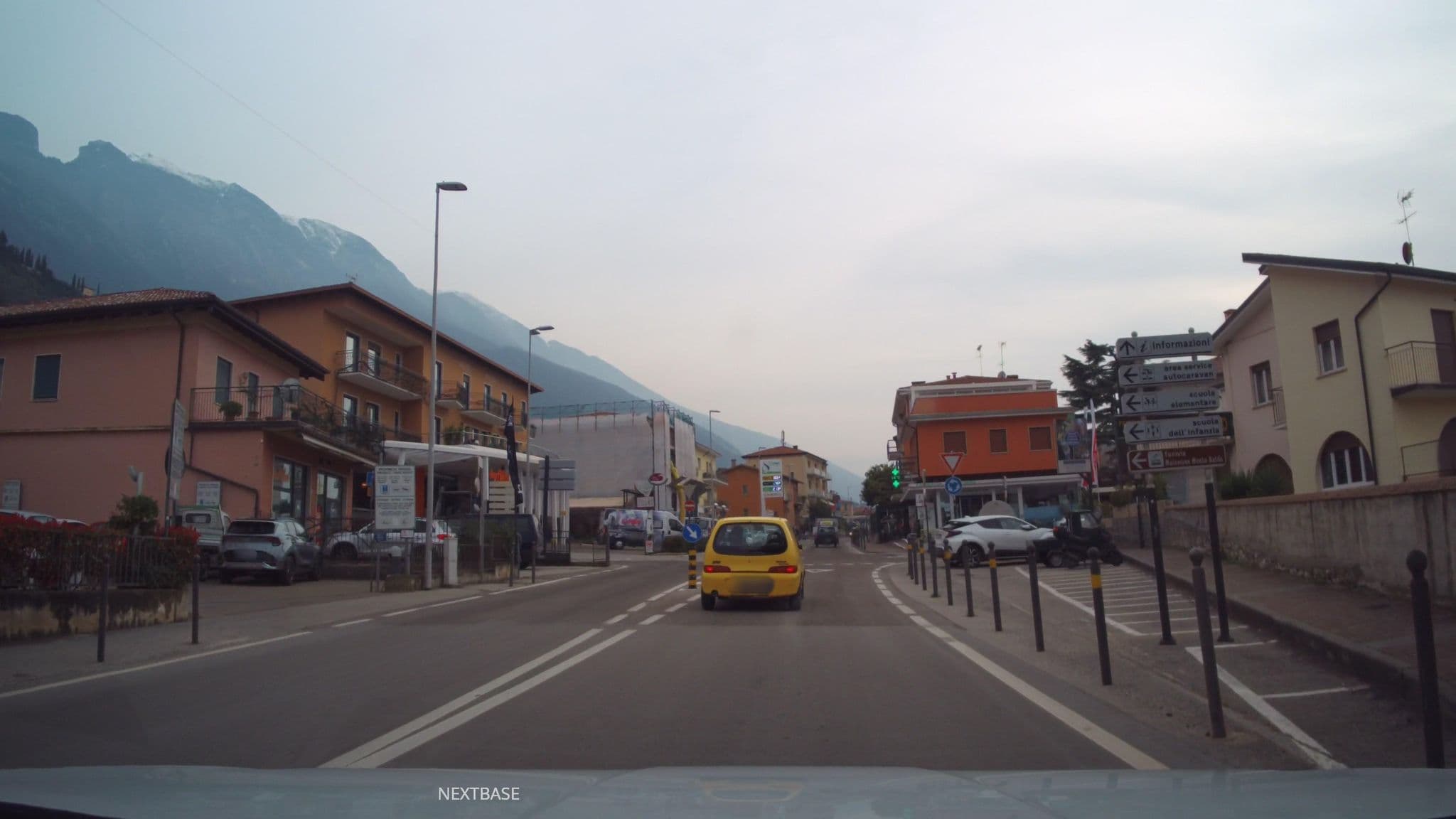Street view near Villaggio Turistico Priori, Malcesine — © Schmarvis (CC BY-SA · Mapillary)