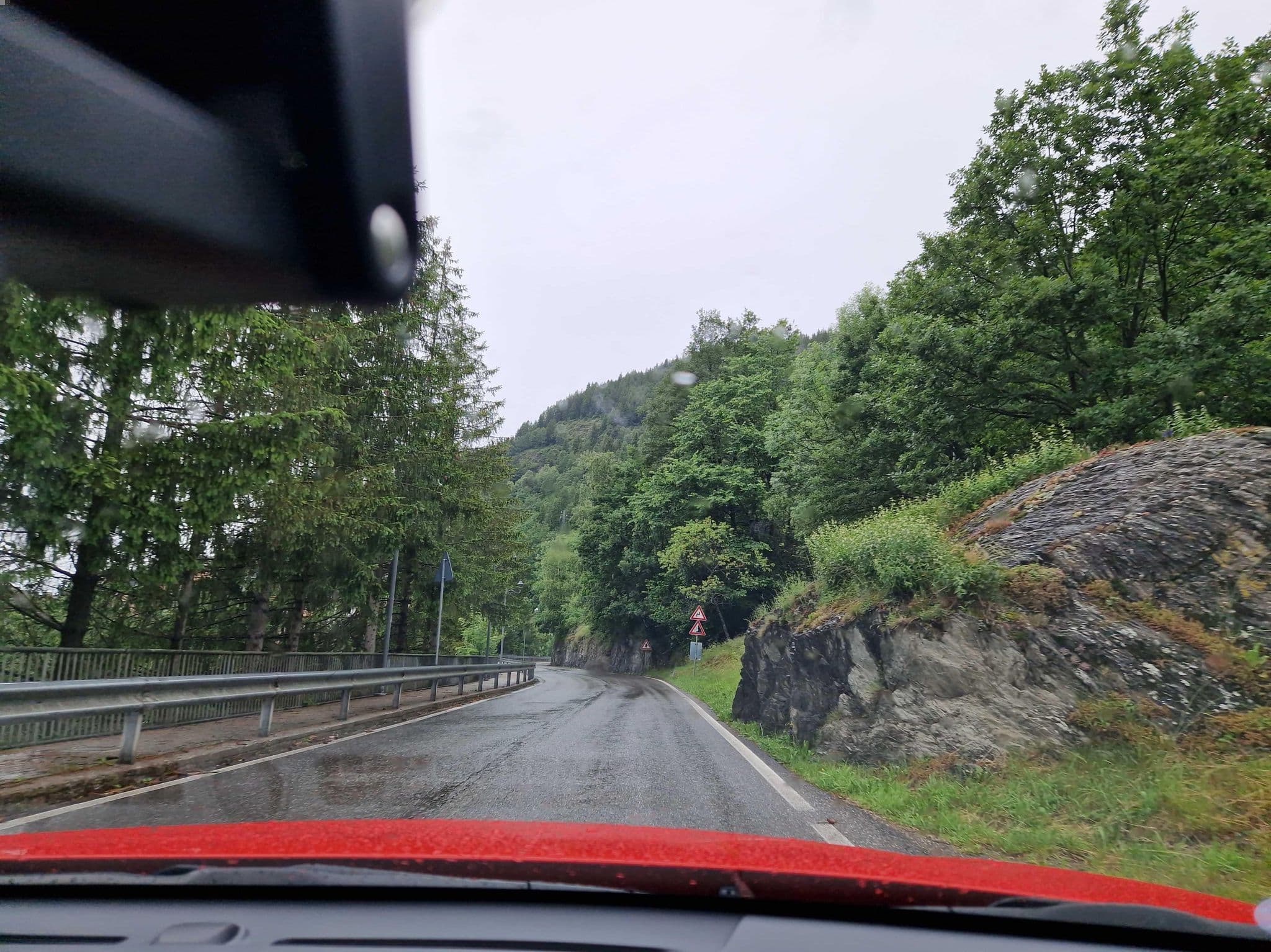 Street view near Camping Aprica, Aprica — © mcliquid (CC BY-SA · Mapillary)