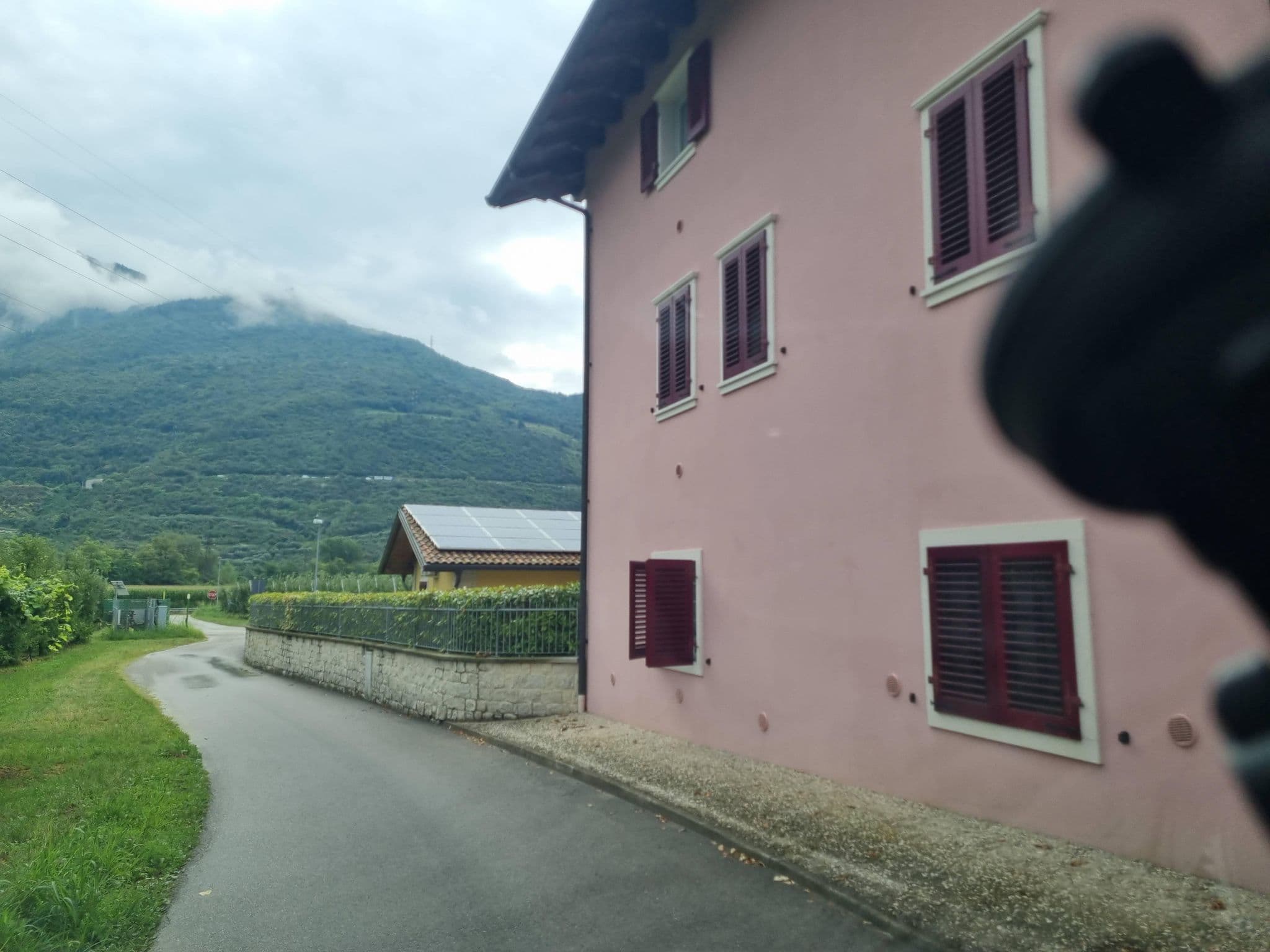 Street view near Residence La Vigna, Nago-Torbole — © dsmm (CC BY-SA · Mapillary)