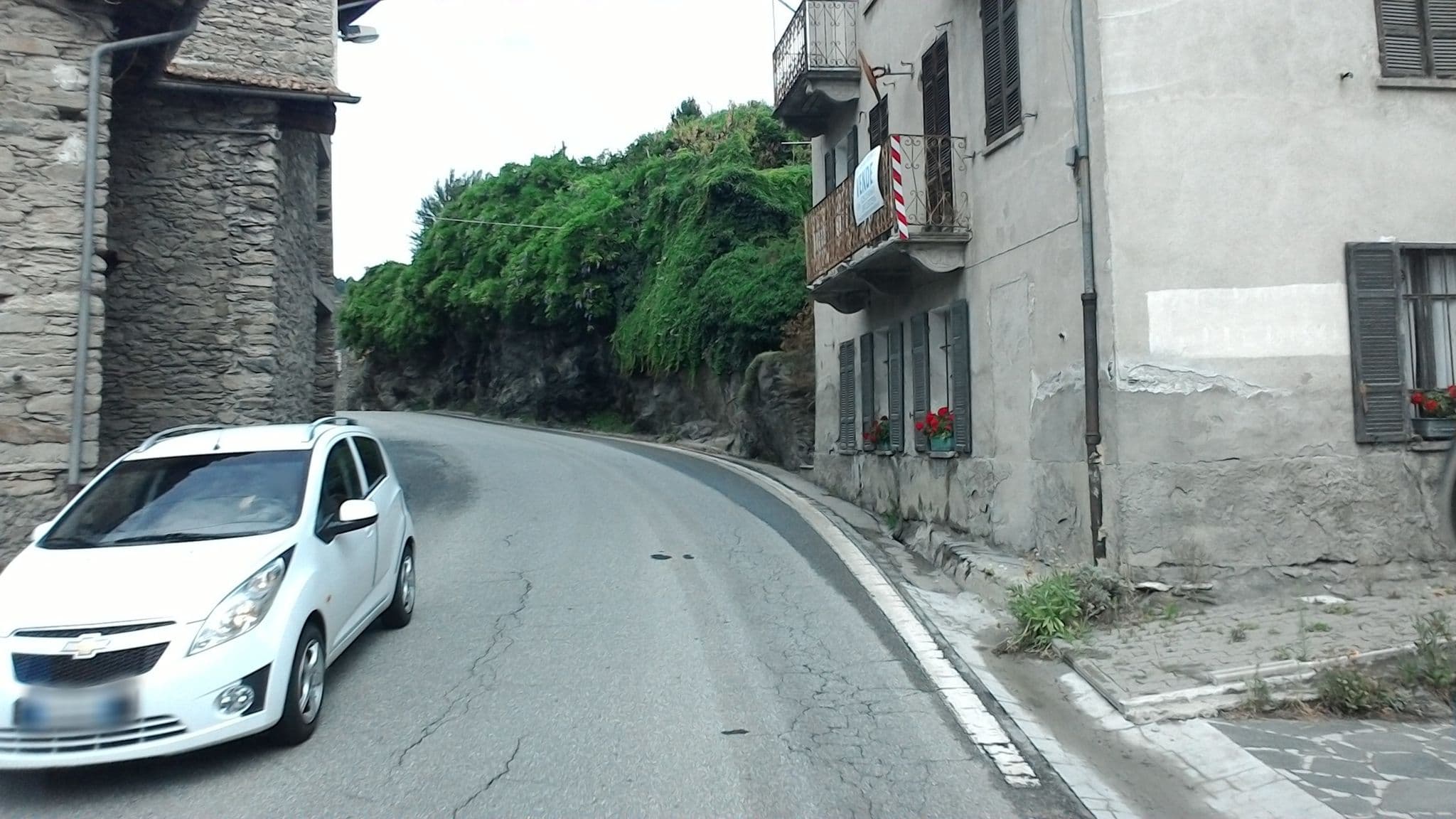 Street view near La Pietra Felice, Saint-Pierre — © mprins (CC BY-SA · Mapillary)