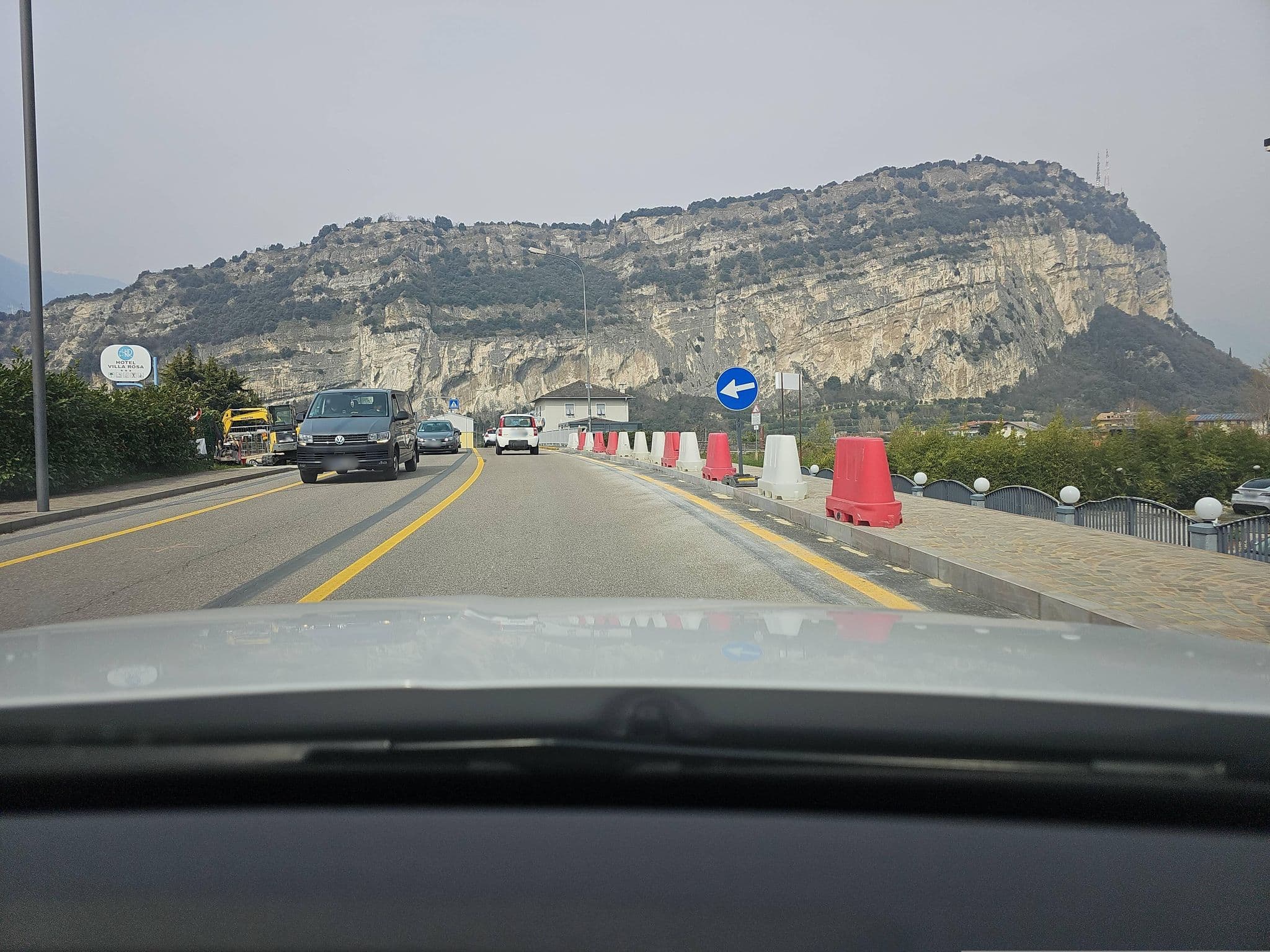Street view near Piccolo Mondo, Nago-Torbole — © Schmarvis (CC BY-SA · Mapillary)