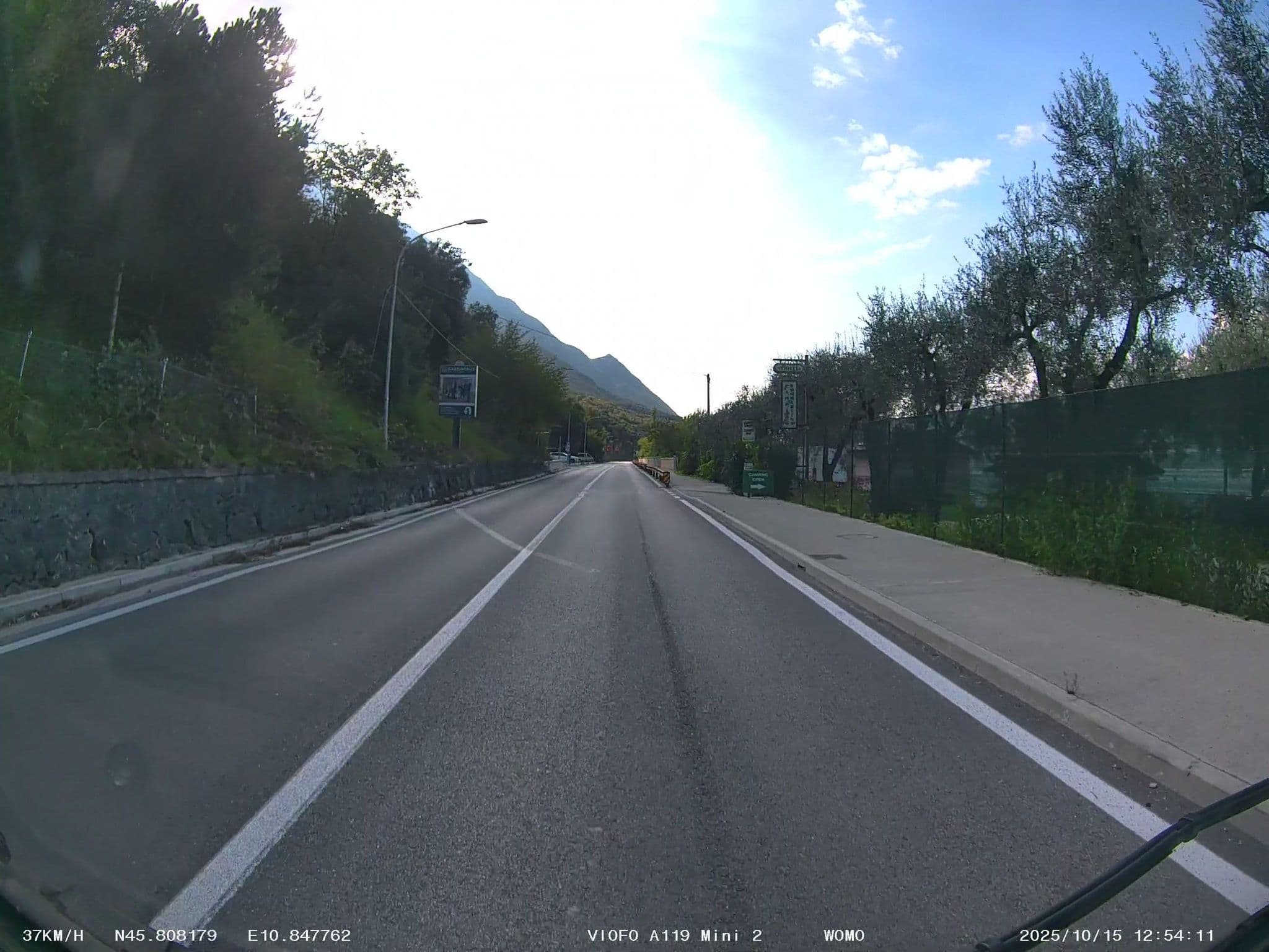 Street view near Hotel Camping Bommartinidog, Limone sul Garda — © soulcover (CC BY-SA · Mapillary)