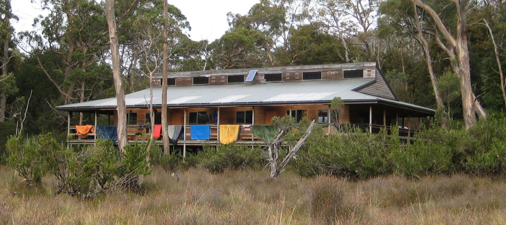 New Pelion Hut — photo via Wikimedia Commons