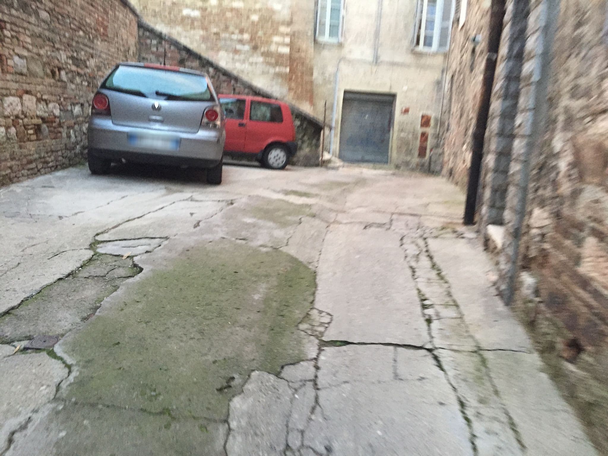 Street view near Hotel dei Priori, Perugia — © valeriacle (CC BY-SA · Mapillary)