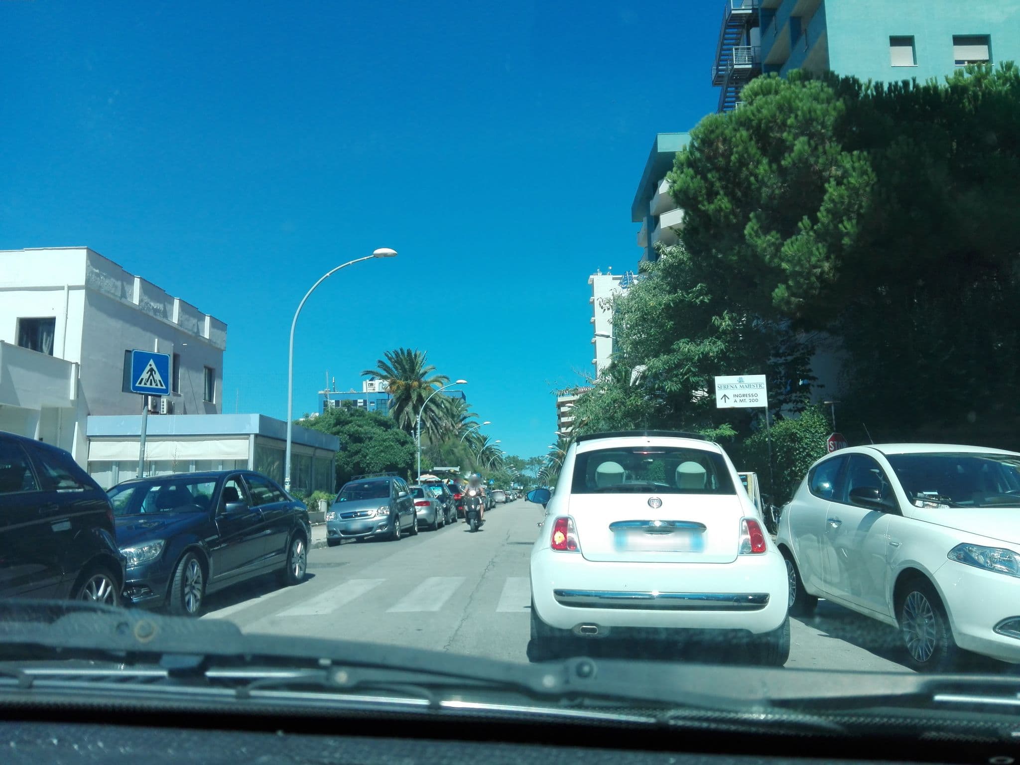 Street view near Grand Hotel Adriatico, Montesilvano — © jacopodimartino83 (CC BY-SA · Mapillary)