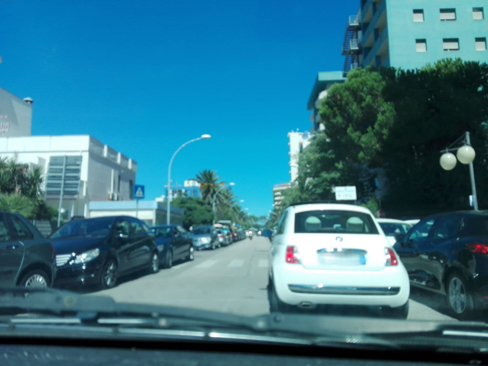 Street view near Ariminum, Montesilvano — © jacopodimartino83 (CC BY-SA · Mapillary)