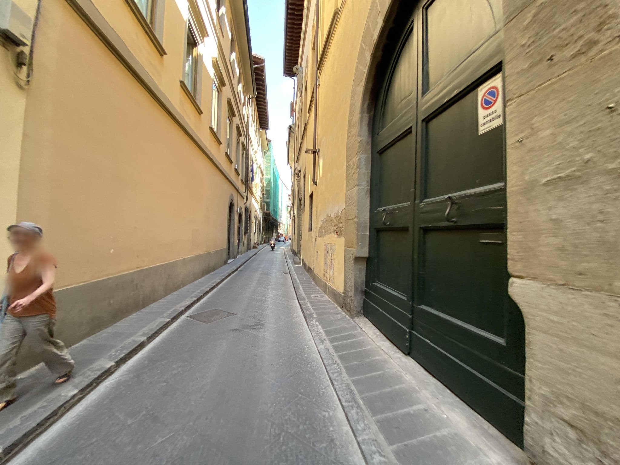 Street view near Hotel Monna Lisa, Campo di Marte — © asturksever (CC BY-SA · Mapillary)