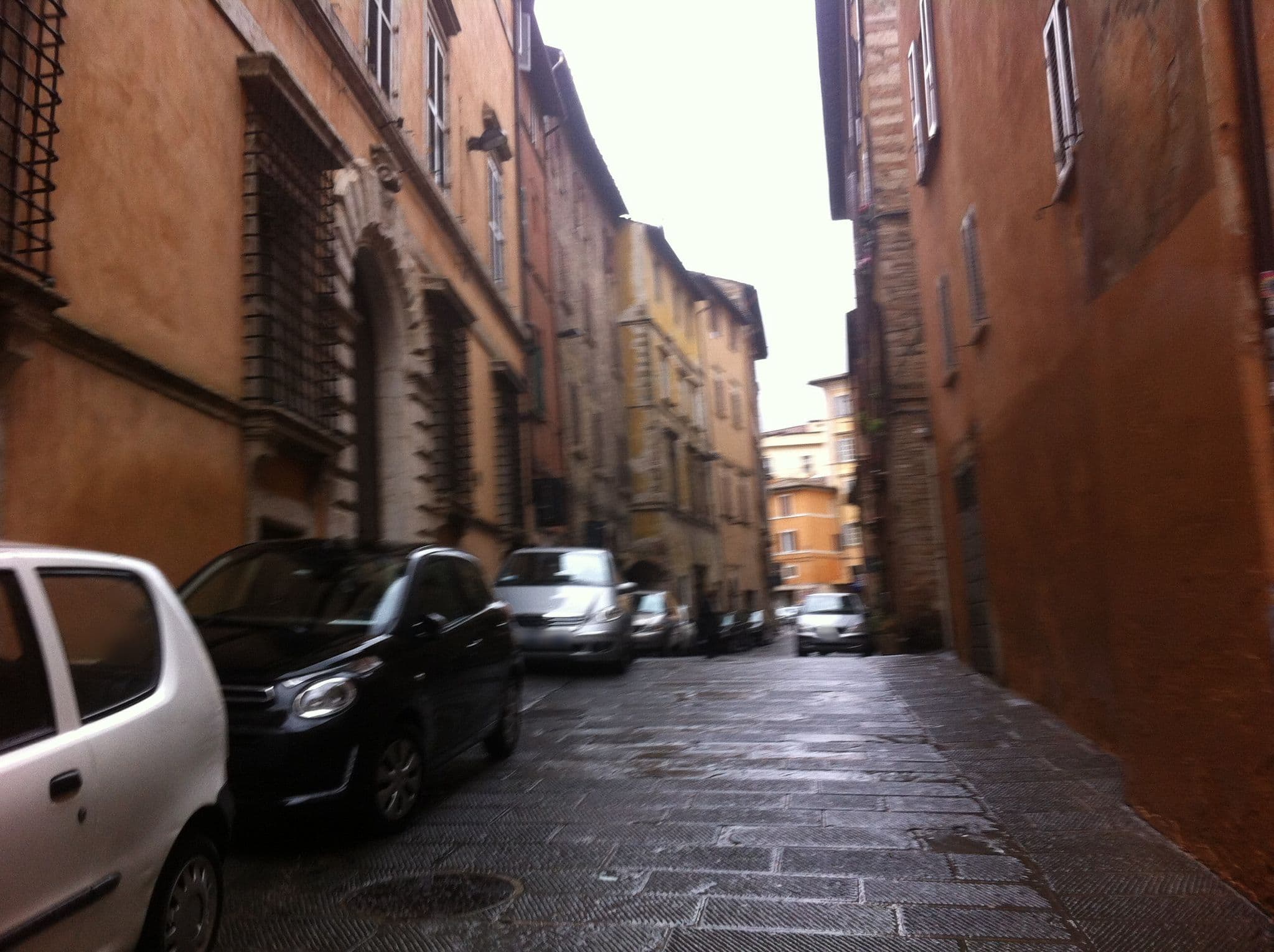 Street view near Ostello di Perugia Centro, Perugia — © maura (CC BY-SA · Mapillary)