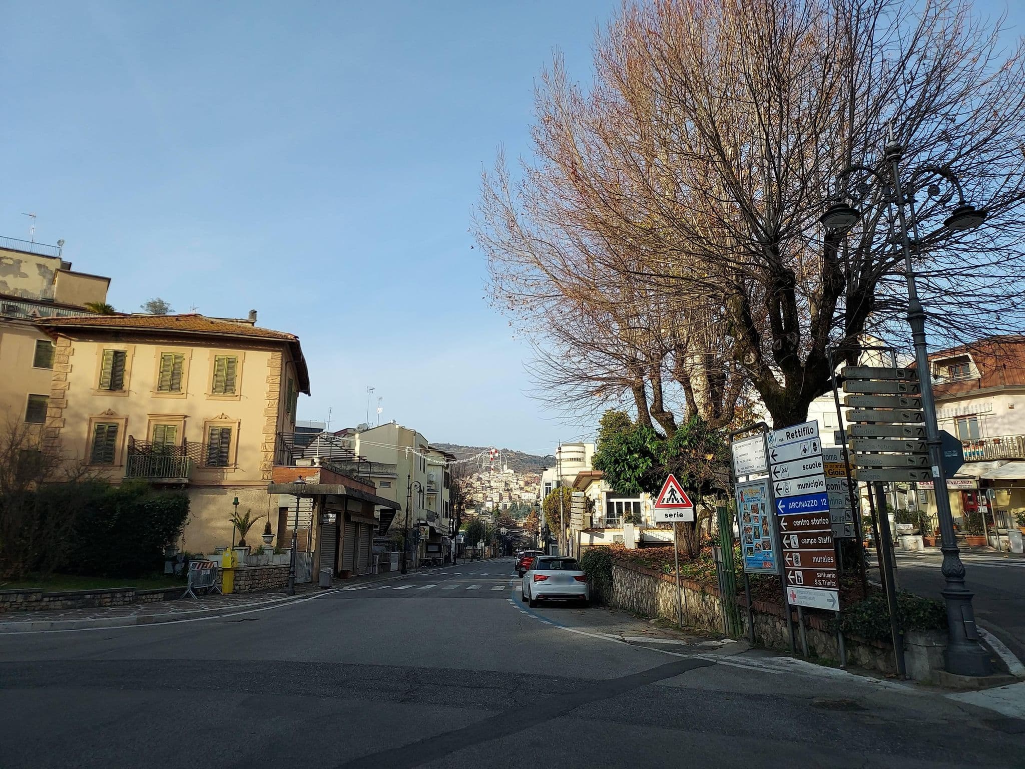 Street view near Universo, Fiuggi — © odiug (CC BY-SA · Mapillary)
