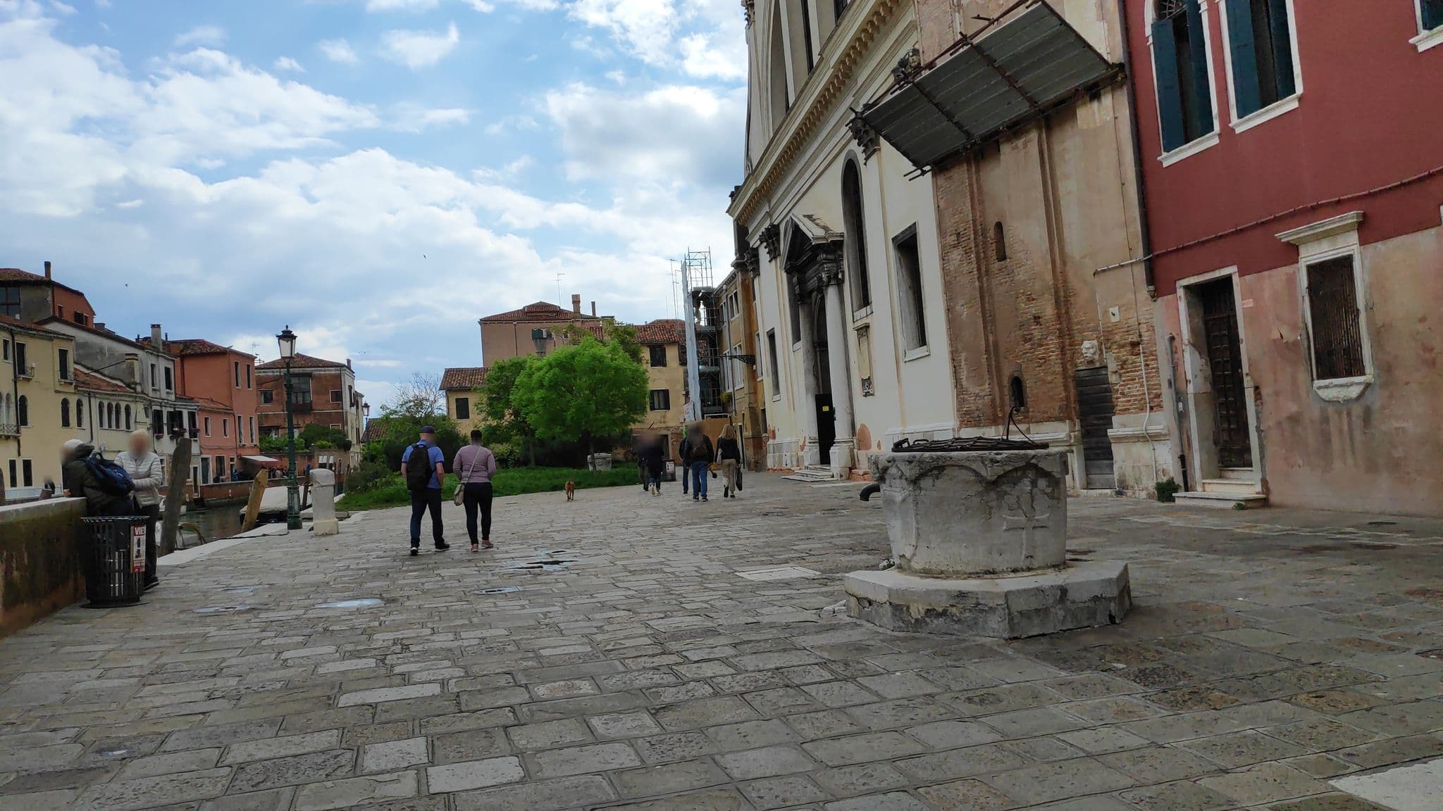 Street view near Palazzo Guardi, Giudecca — © marcuscalabresus (CC BY-SA · Mapillary)