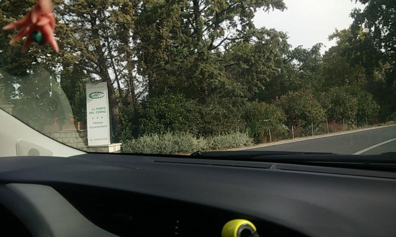 Street view near Il Fonte di Cerro, Manciano — © jackyes (CC BY-SA · Mapillary)