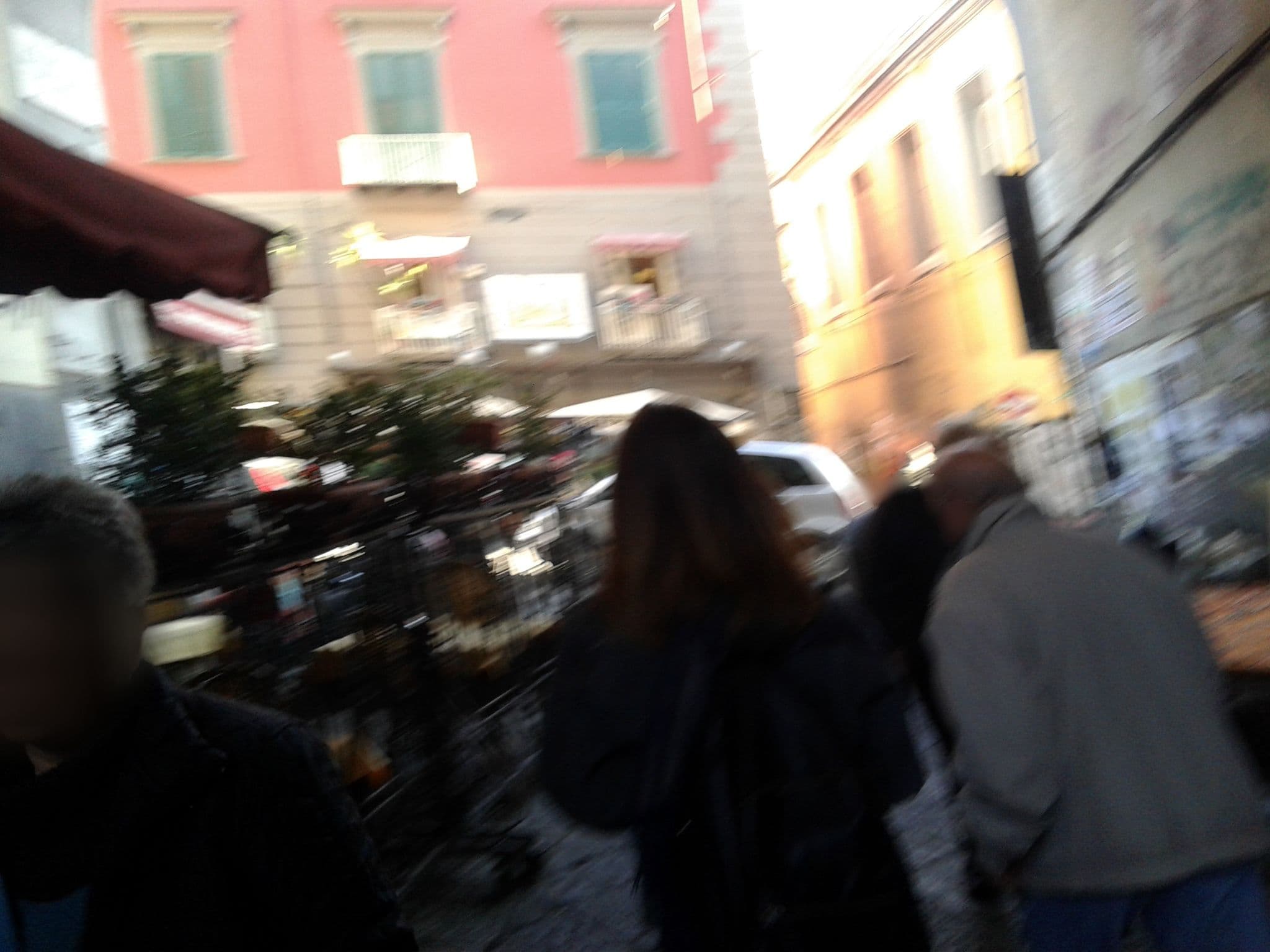 Street view near Napoli Centro, San Giuseppe — © lucaluongo95 (CC BY-SA · Mapillary)