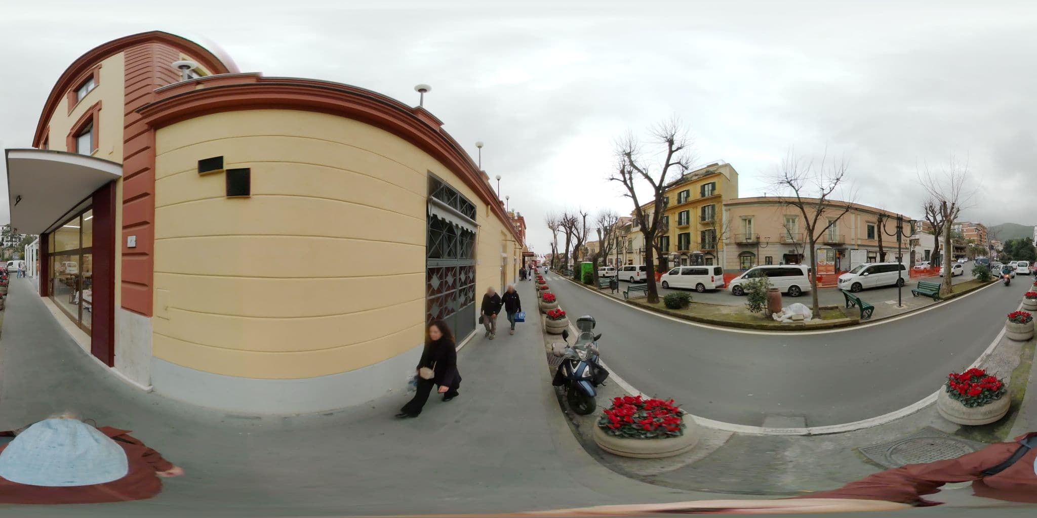 Street view near La Magnolia Bed & Breakfast, Sorrento — © stefan-RolfsRom (CC BY-SA · Mapillary)