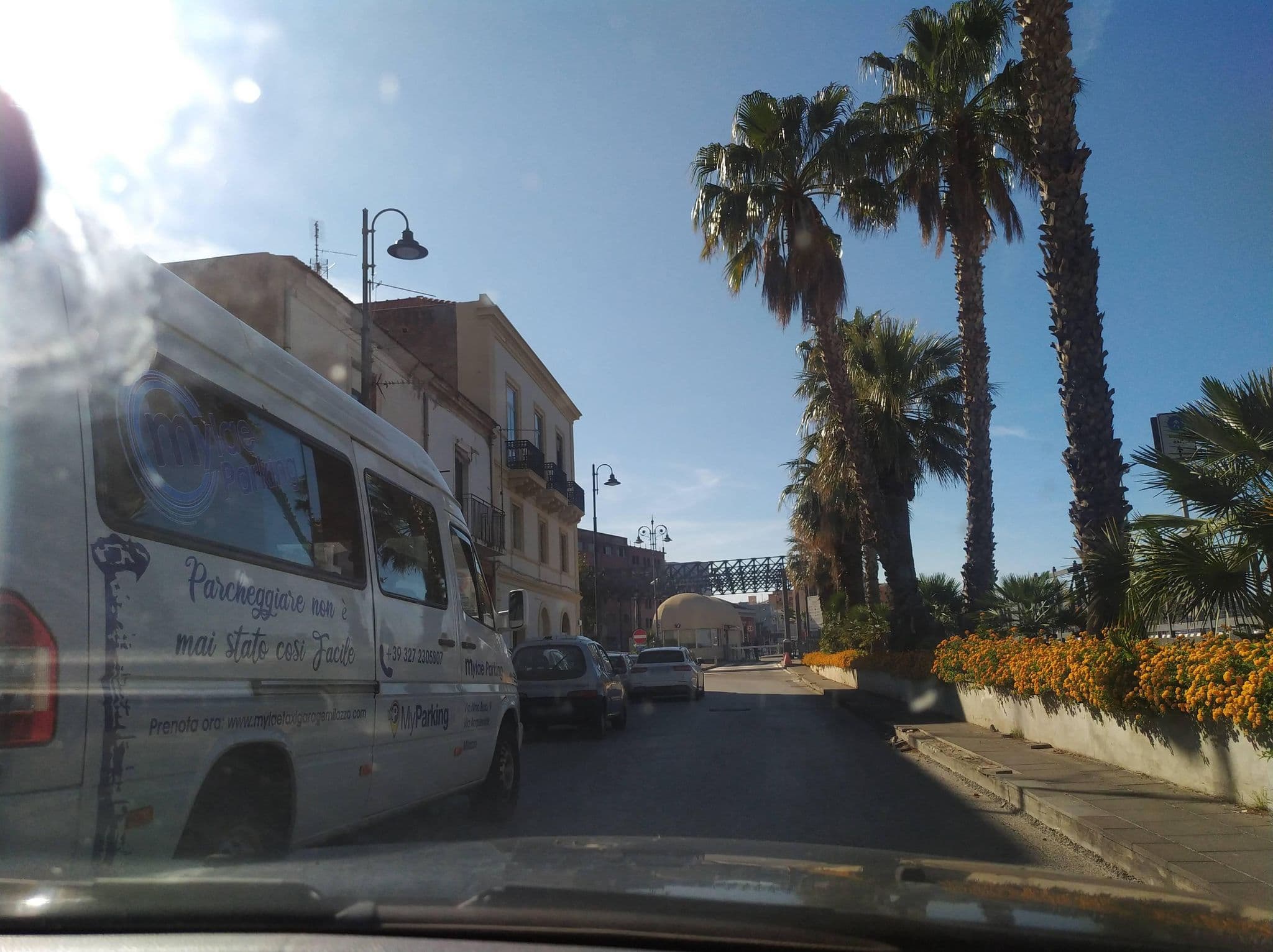 Street view near La Bussola, Milazzo — © mcosm (CC BY-SA · Mapillary)