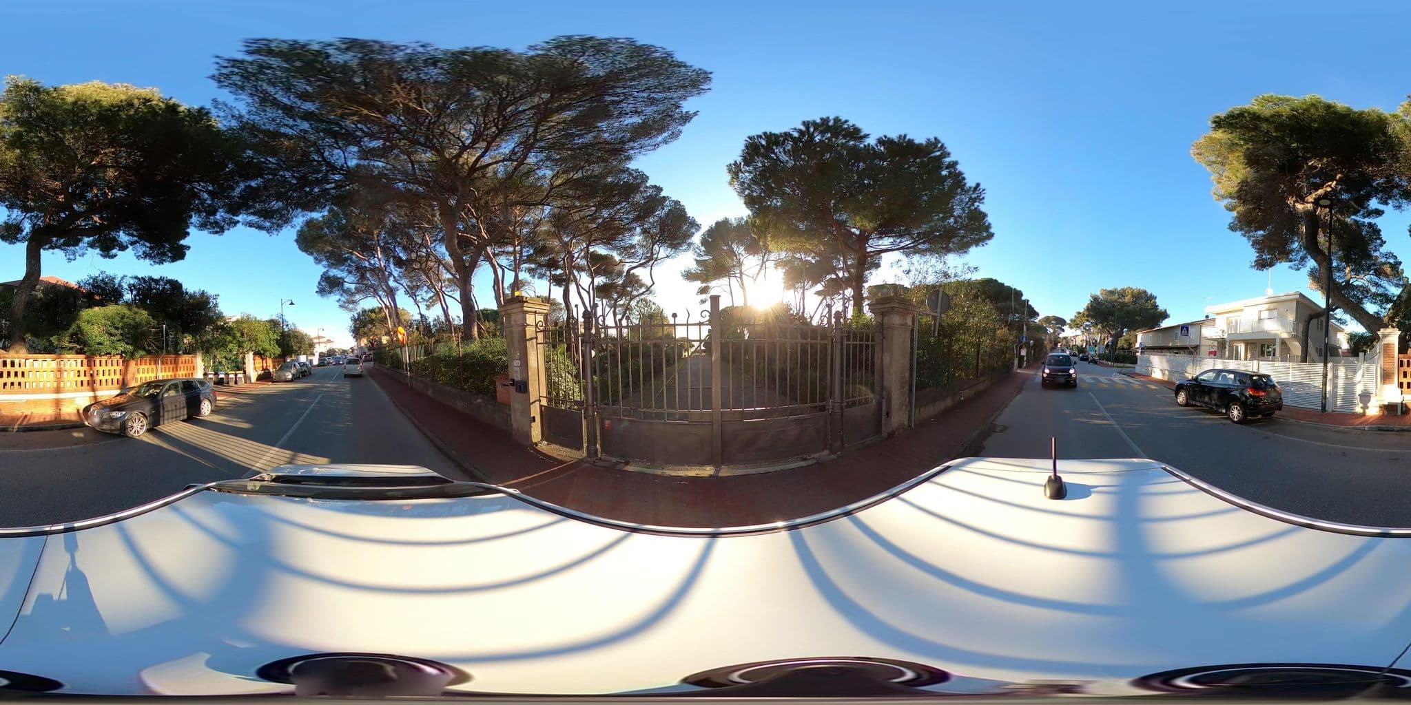 Street view near Il Bersagliere, Rosignano Solvay-Castiglioncello — © momix (CC BY-SA · Mapillary)