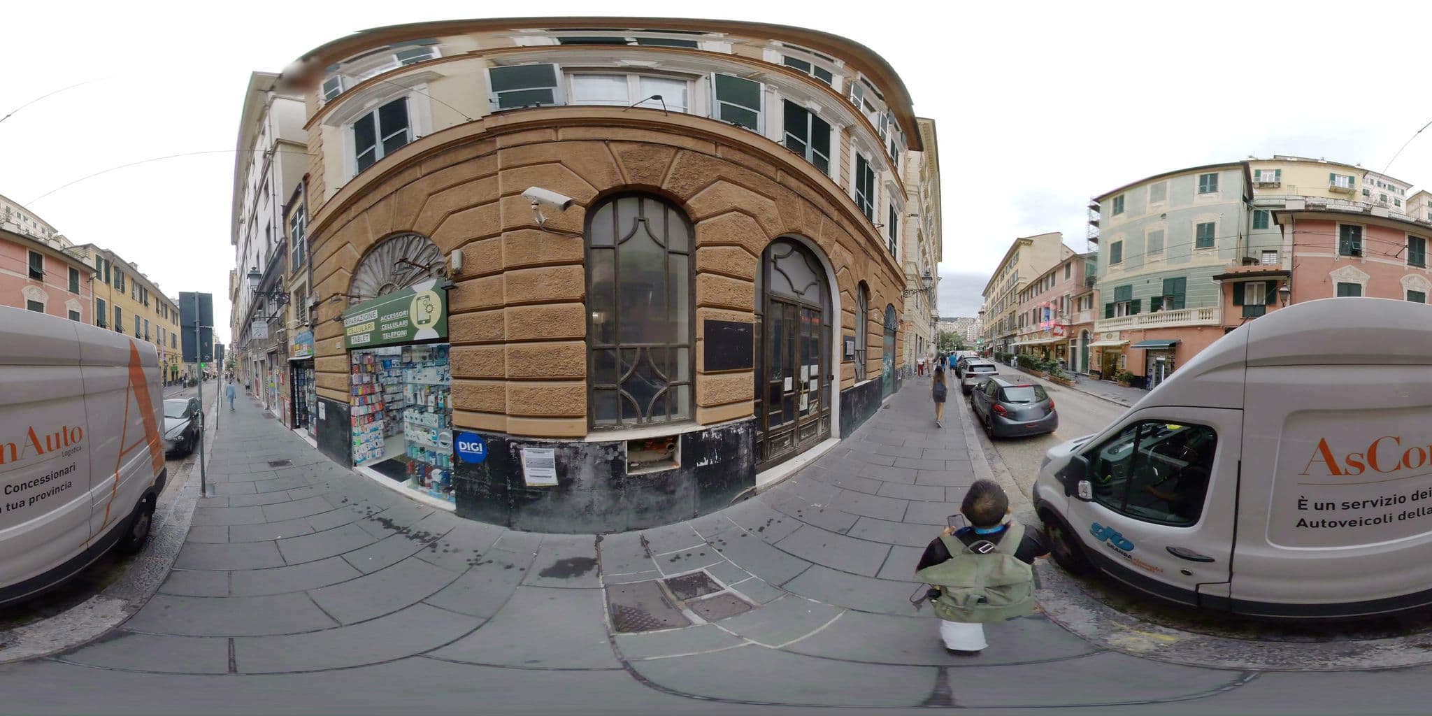 Street view near Residenza Universitaria Arssu Balbi, Genoa