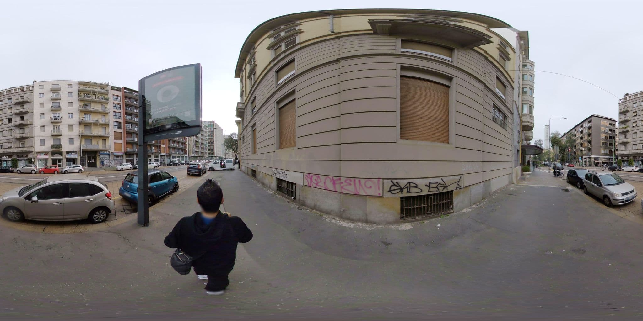 Street view near Hotel Marconi, Brera