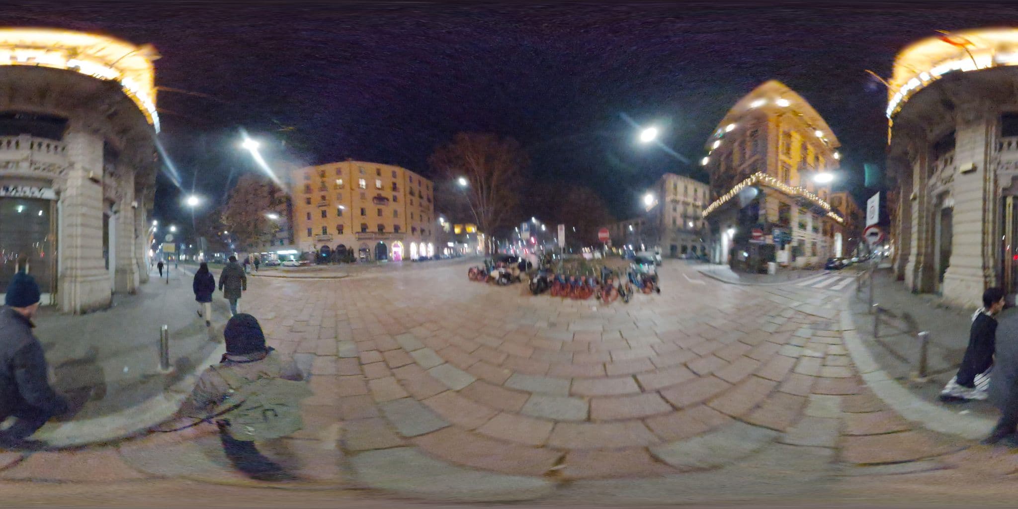 Street view near Sheraton Diana Majestic, Brera