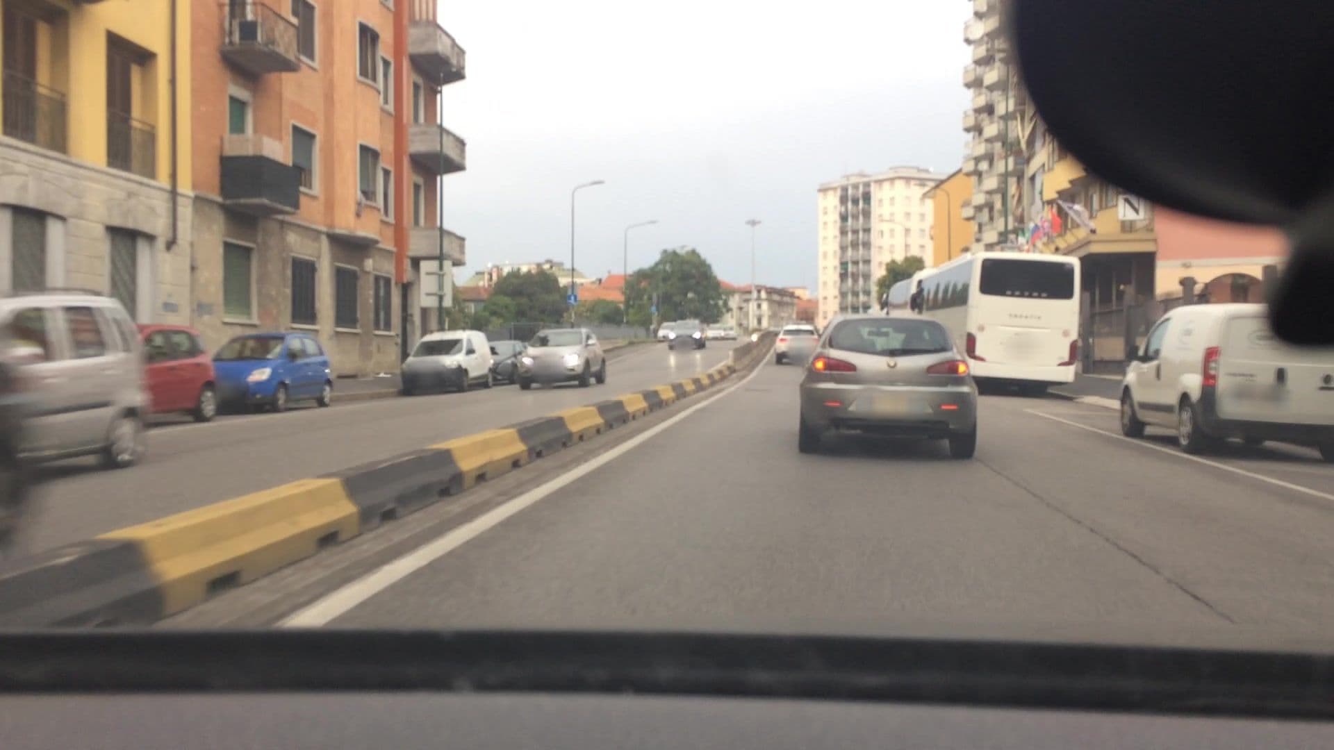 Street view near Hotel St. John, Sesto San Giovanni — © lvl5 (CC BY-SA · Mapillary)