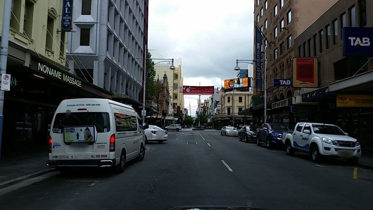 Street view near Adelaide Paringa, Adelaide — © didz (CC BY-SA · Mapillary)