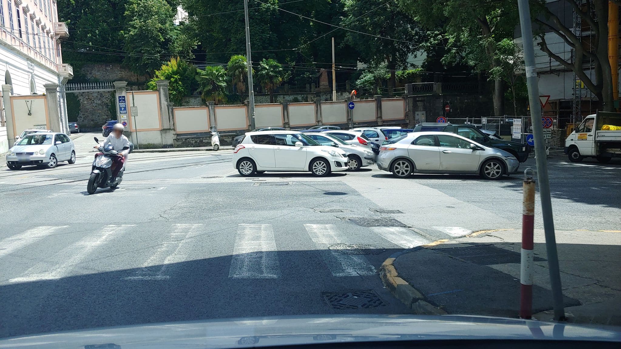 Street view near Casali Hostel, Trieste — © mitjajez (CC BY-SA · Mapillary)