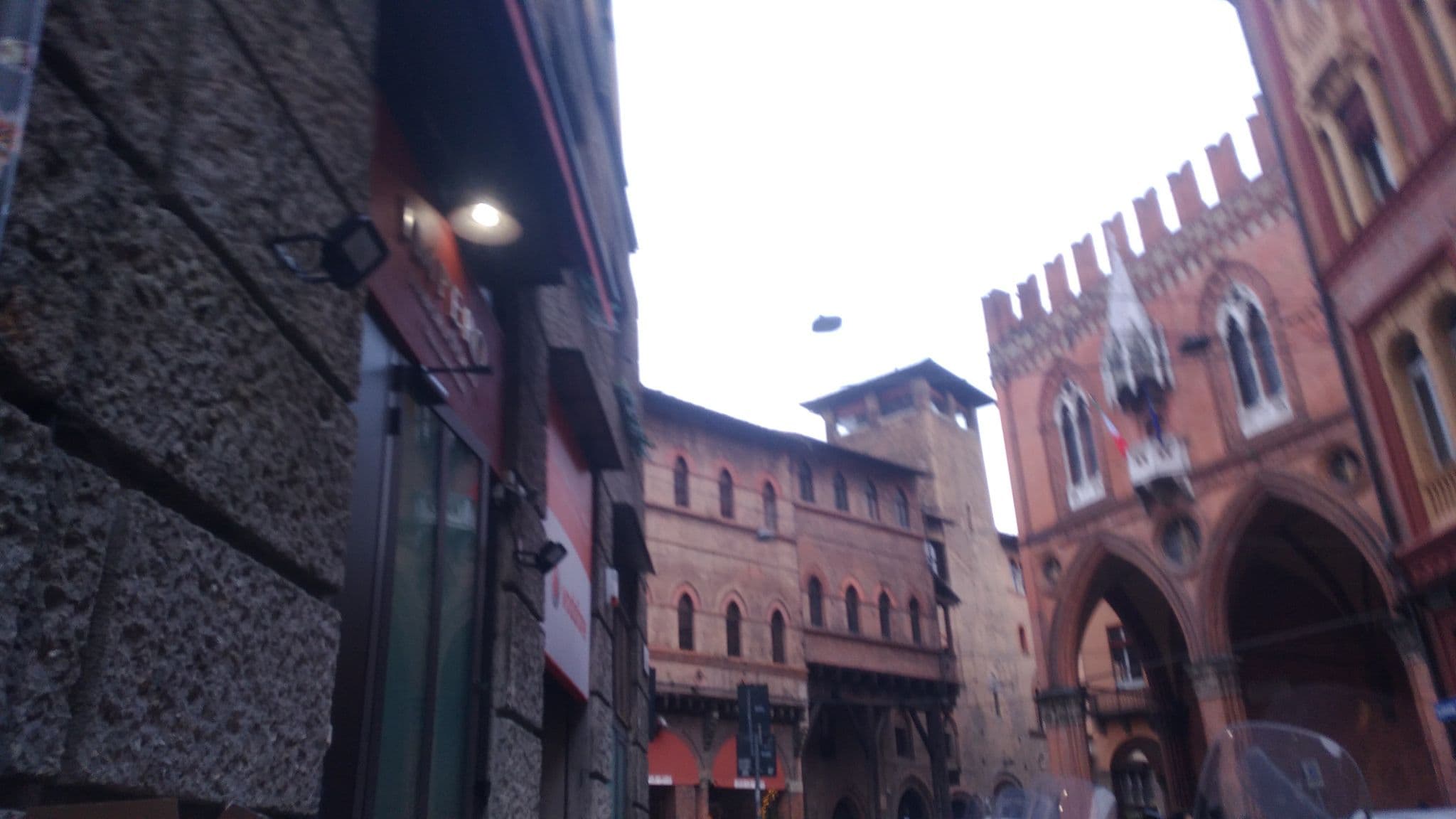 Street view near Cà Fosca Due Torri, Bologna