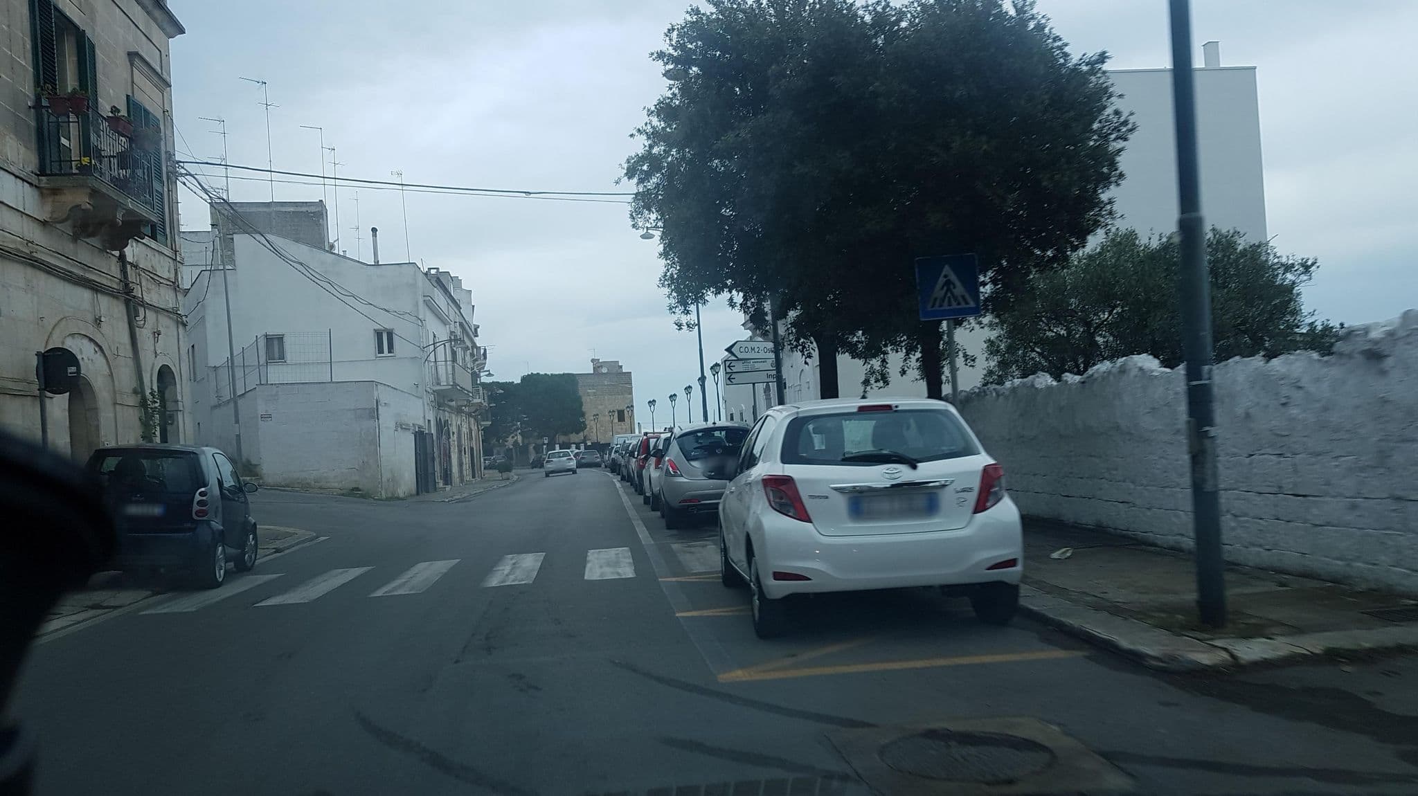 Street view near Appartamenti Il Borgo Albergo, Ostuni — © ale_zena_it (CC BY-SA · Mapillary)