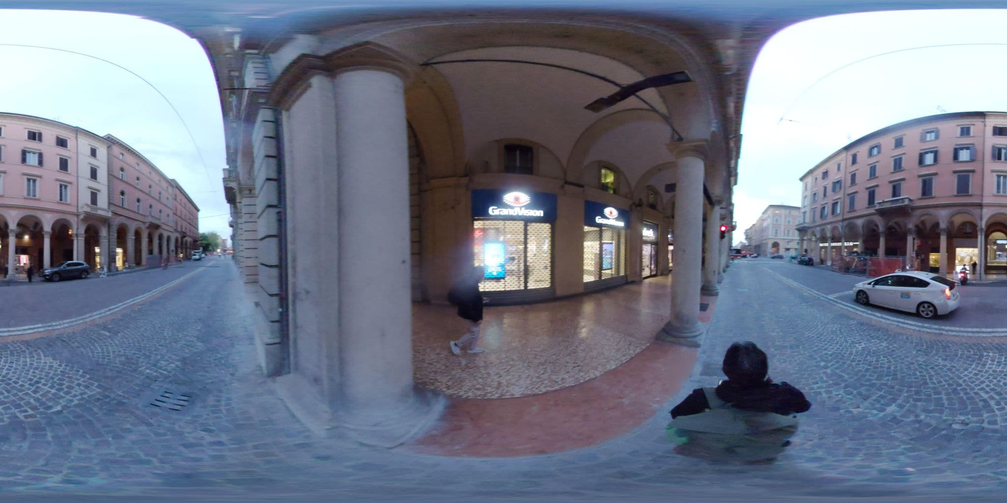 Street view near Donatello, Bologna